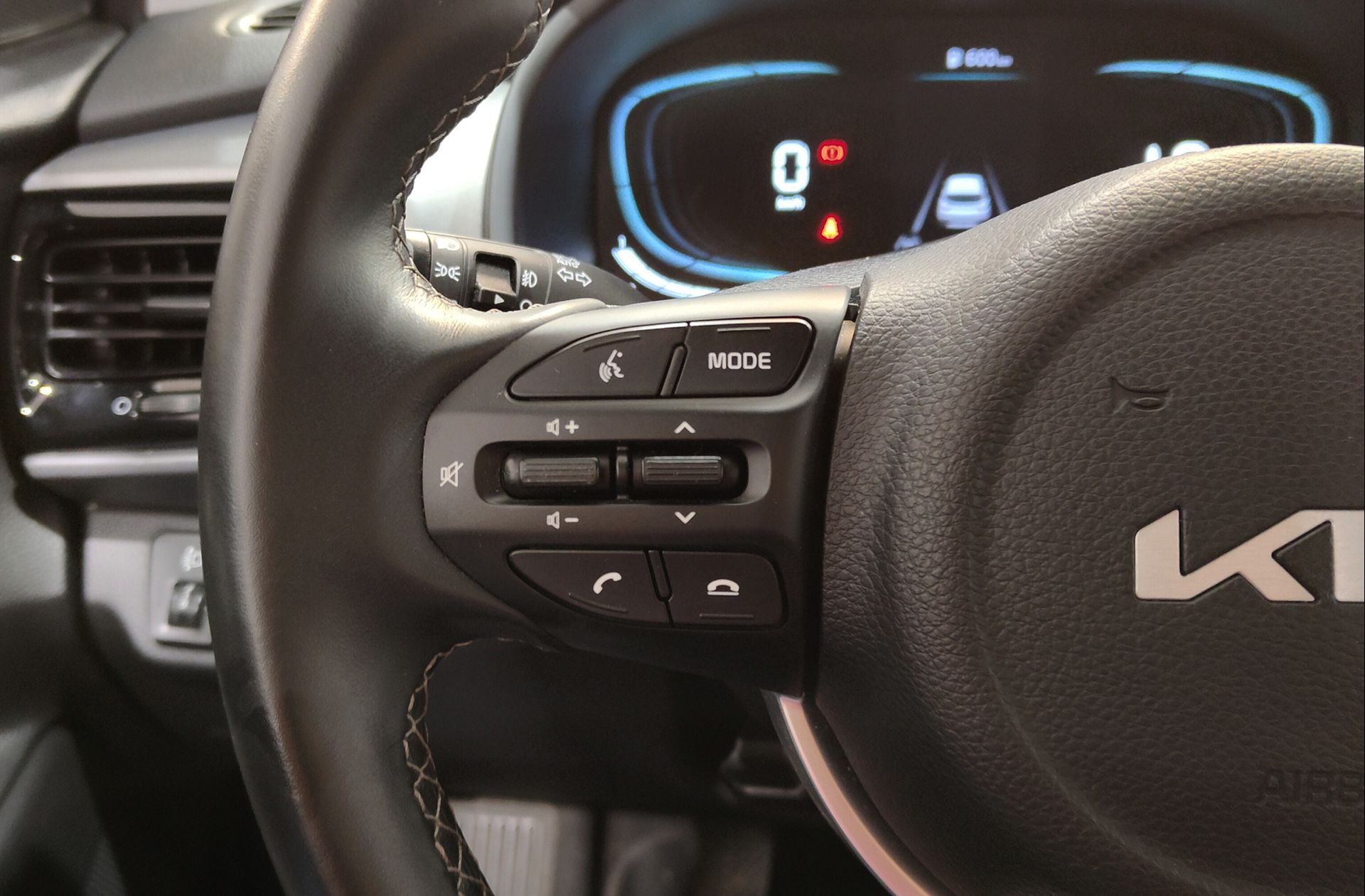 Kia Stonic 1.0 T-GDi MHEV Drive - foto 25