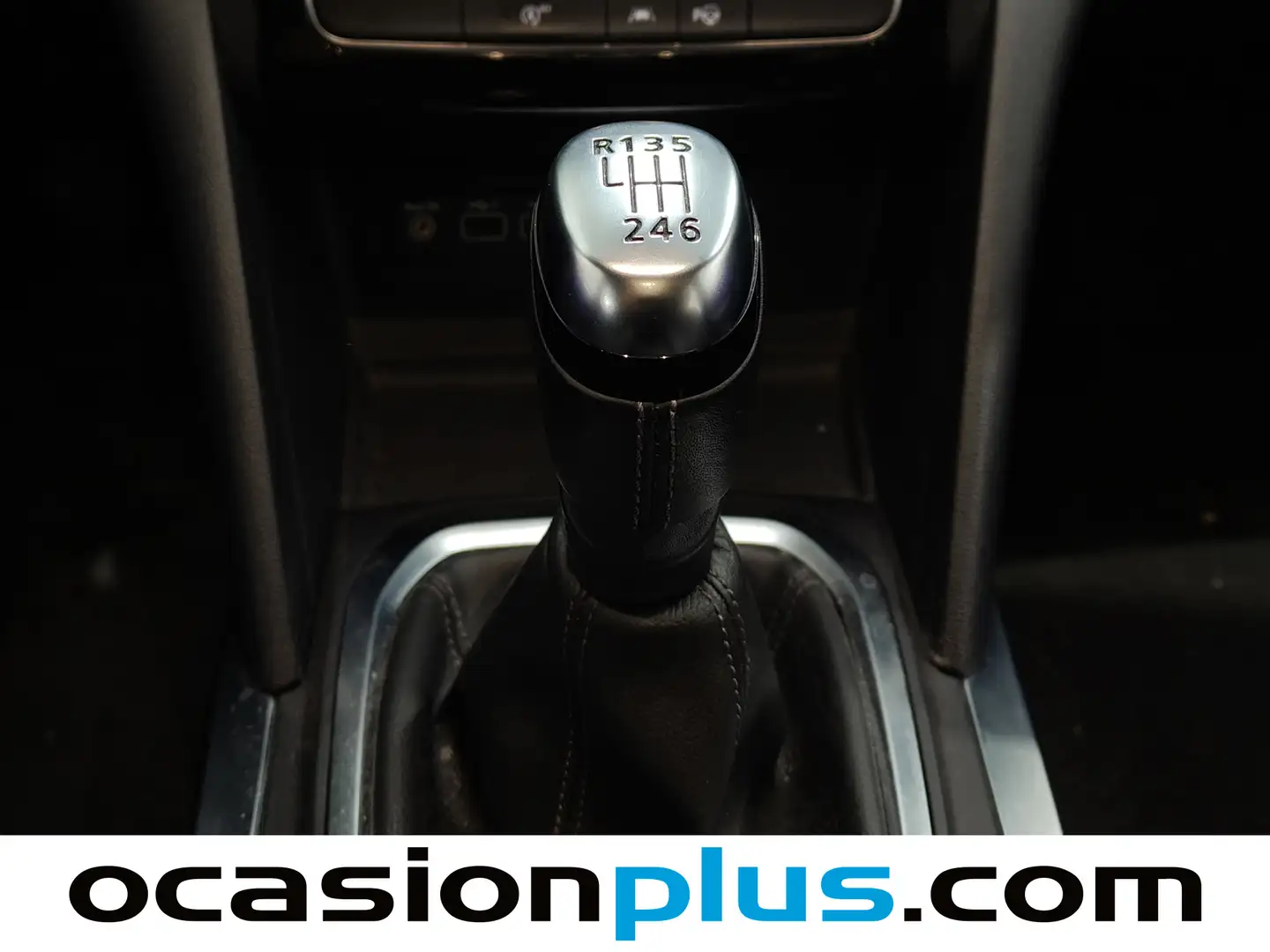 Foto Renault Mégane Renault Megane Sport Tourer Zen TCe  (140 CV)