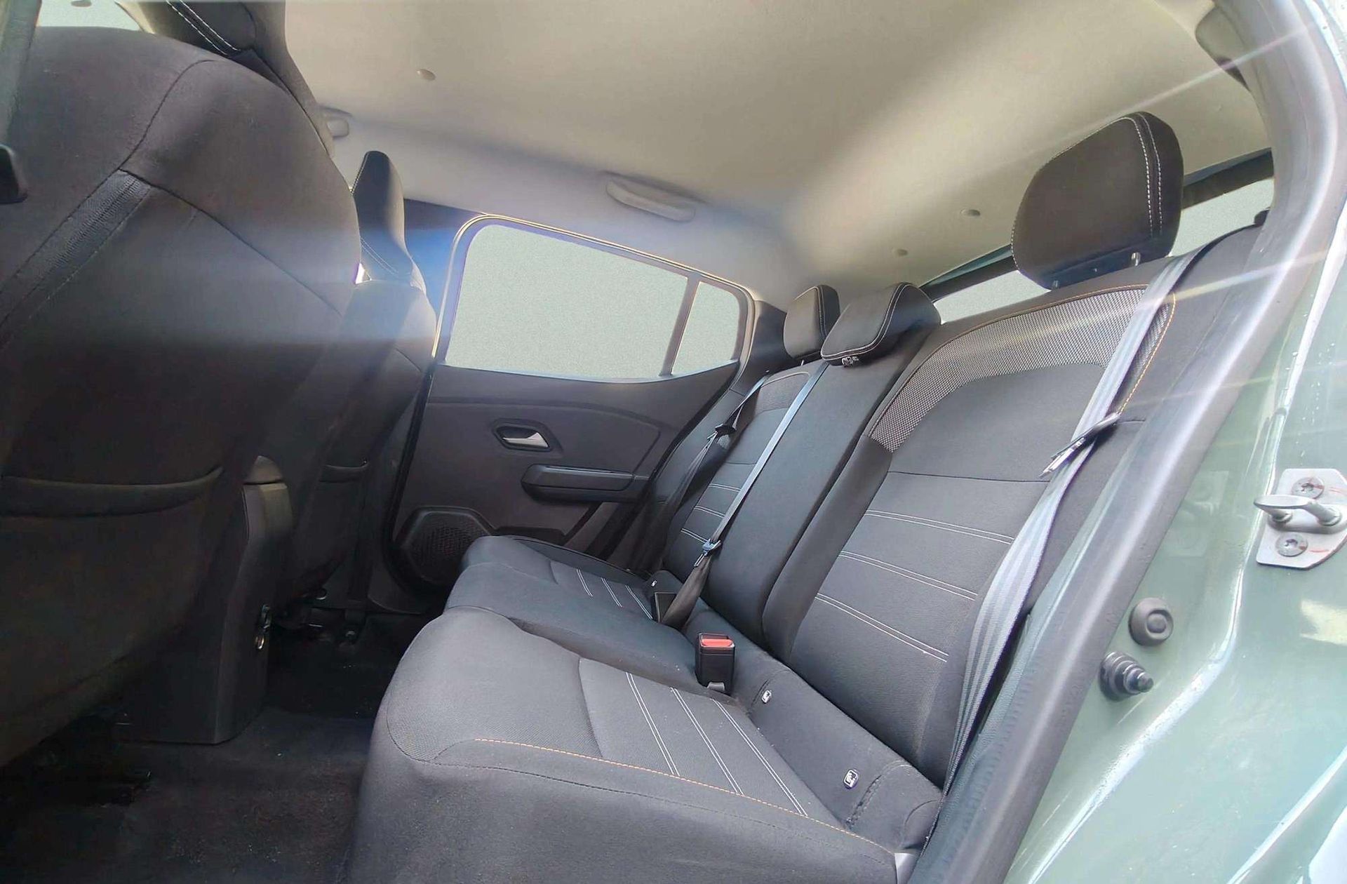 Dacia Sandero Stepway Expression TCe - foto 12