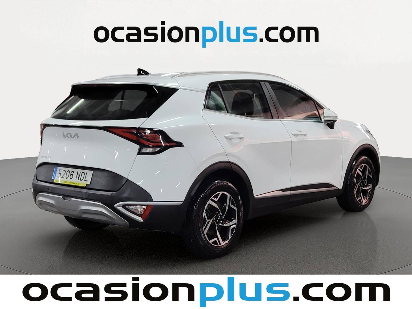 Foto trasera KIA Sportage KIA Sportage 1.6 T-GDi MHEV Business 4x2 DCT (160 CV) derecha