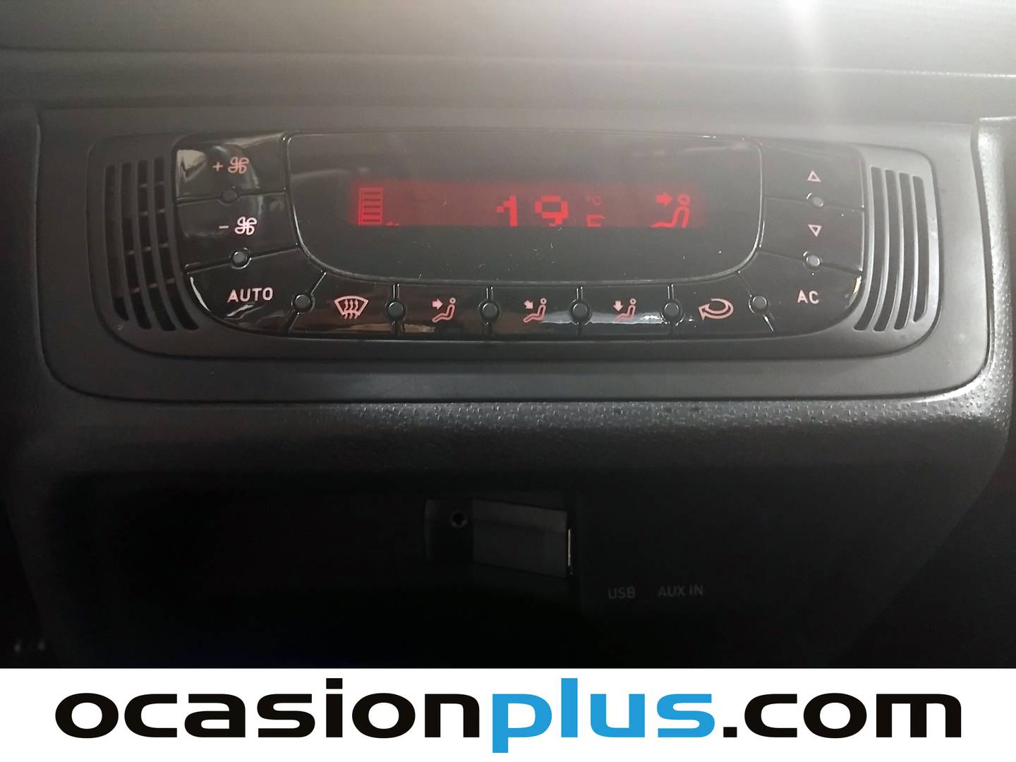 Extras y acabados del Seat Ibiza Seat Ibiza 1.6 TDI CR FR (105 CV)