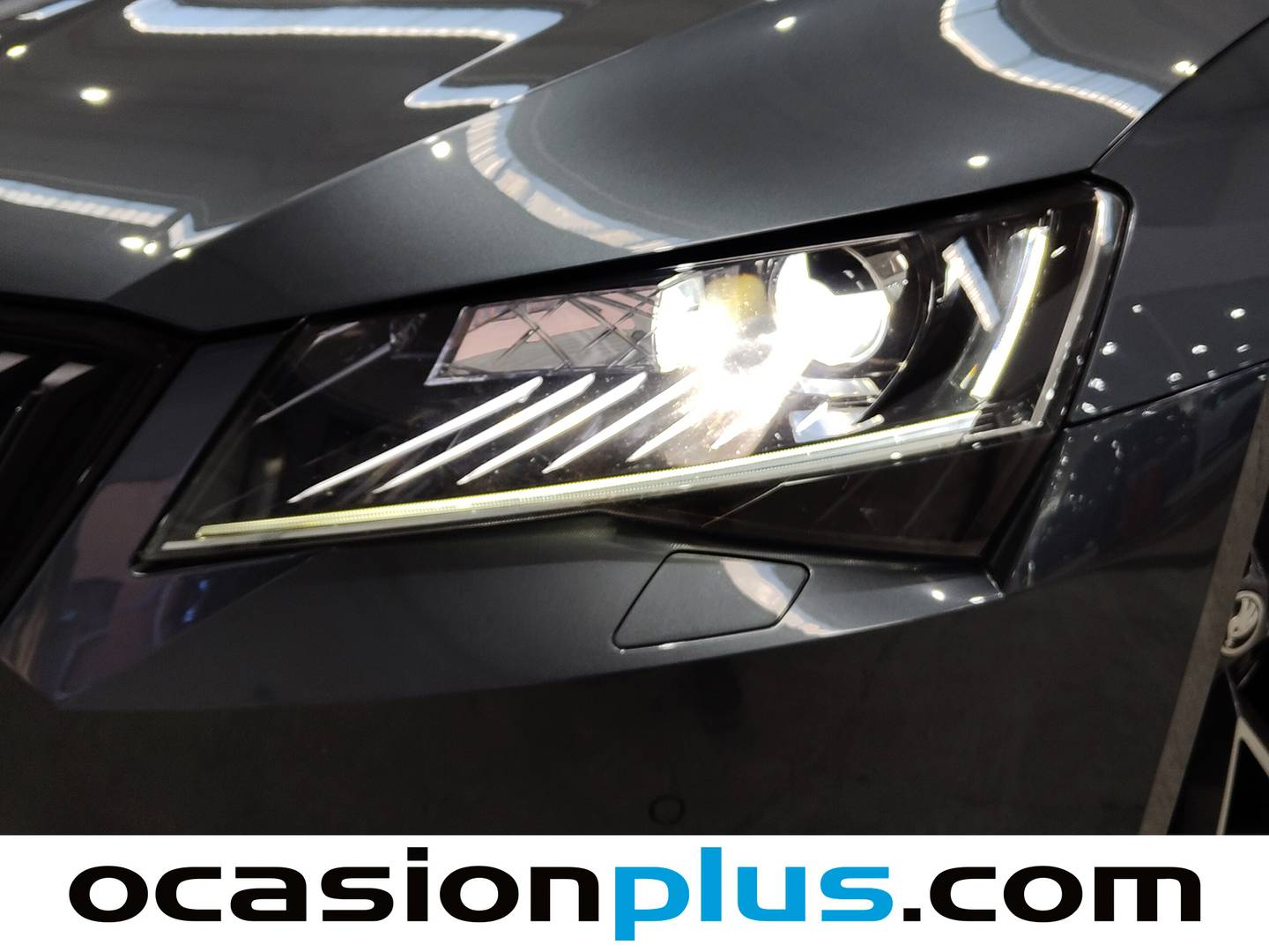Acabados Skoda Superb Skoda Superb Combi 2.0 TDI Sport Line DSG (190 CV)