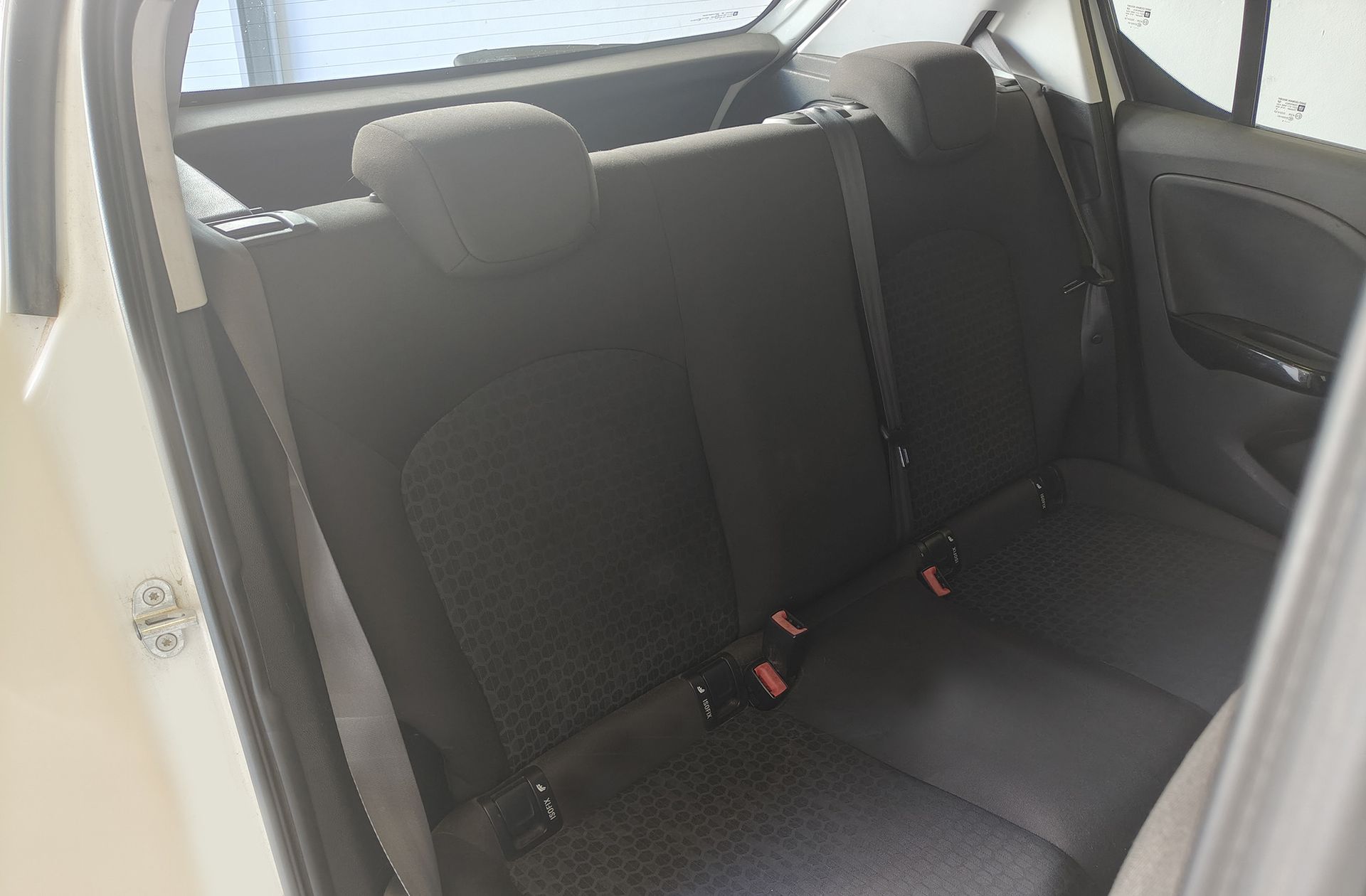 Opel Corsa 1.3 CDTi Expression - foto 13