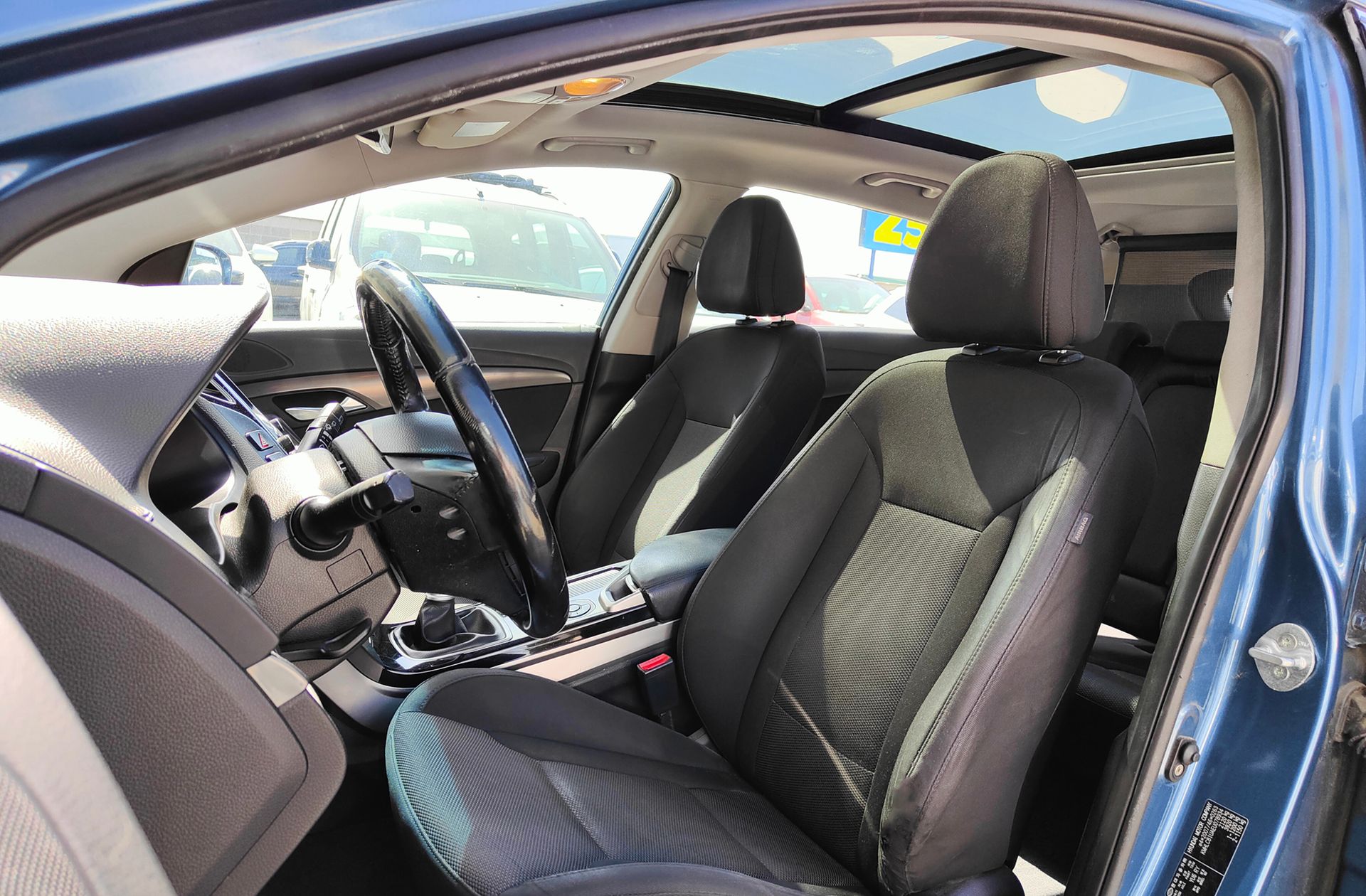 Hyundai i40 CW 1.7 CRDi BlueDrive Tecno Xenon Sky - foto 11