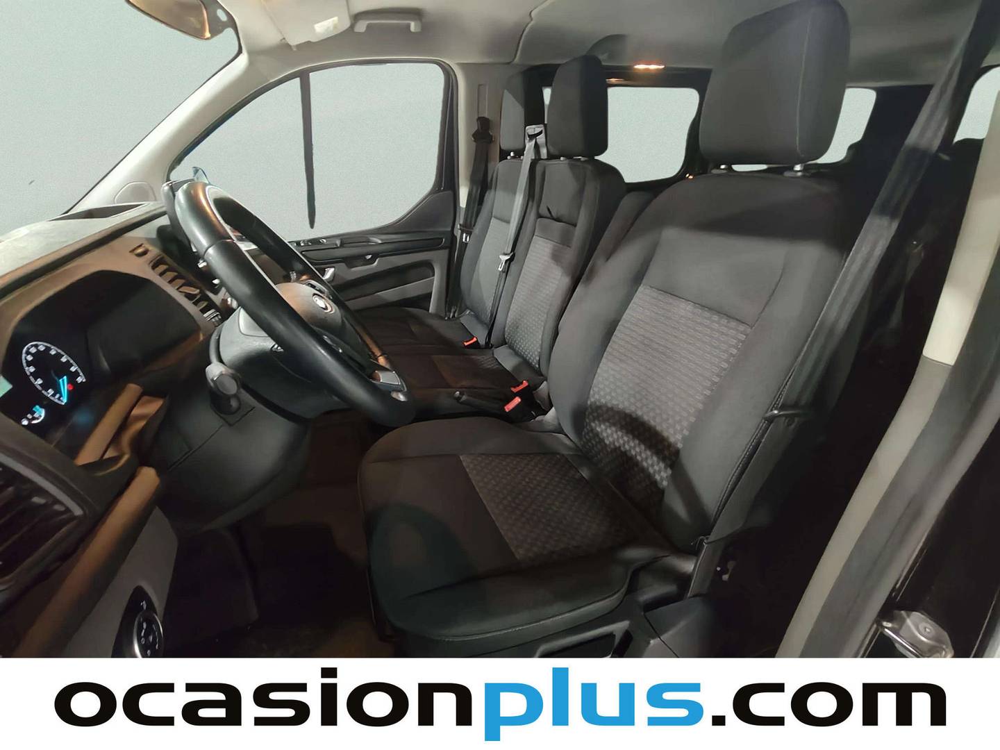 Foto asientos traseros Ford Transit Custom Ford Transit Custom Kombi 2.0 TDCI 320 L1 Trend (130 CV) 9 Plazas
