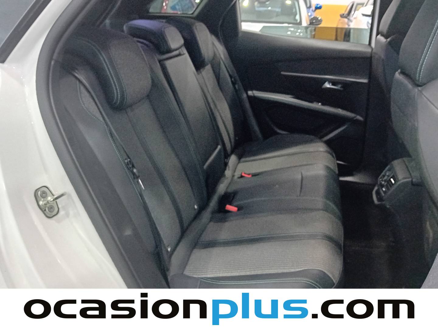 Foto Peugeot 3008 Hybrid Peugeot 3008 Hybrid 300 Allure Pack e-EAT8 (300 CV)