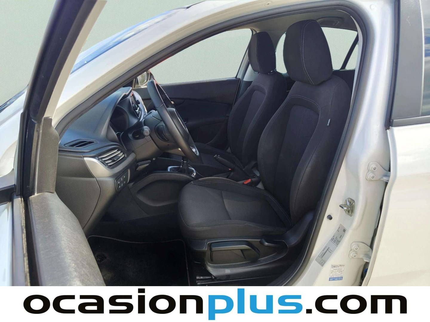 Foto asientos delanteros Fiat Tipo Fiat Tipo 1.3 Multijet II Pop Business (95 CV)