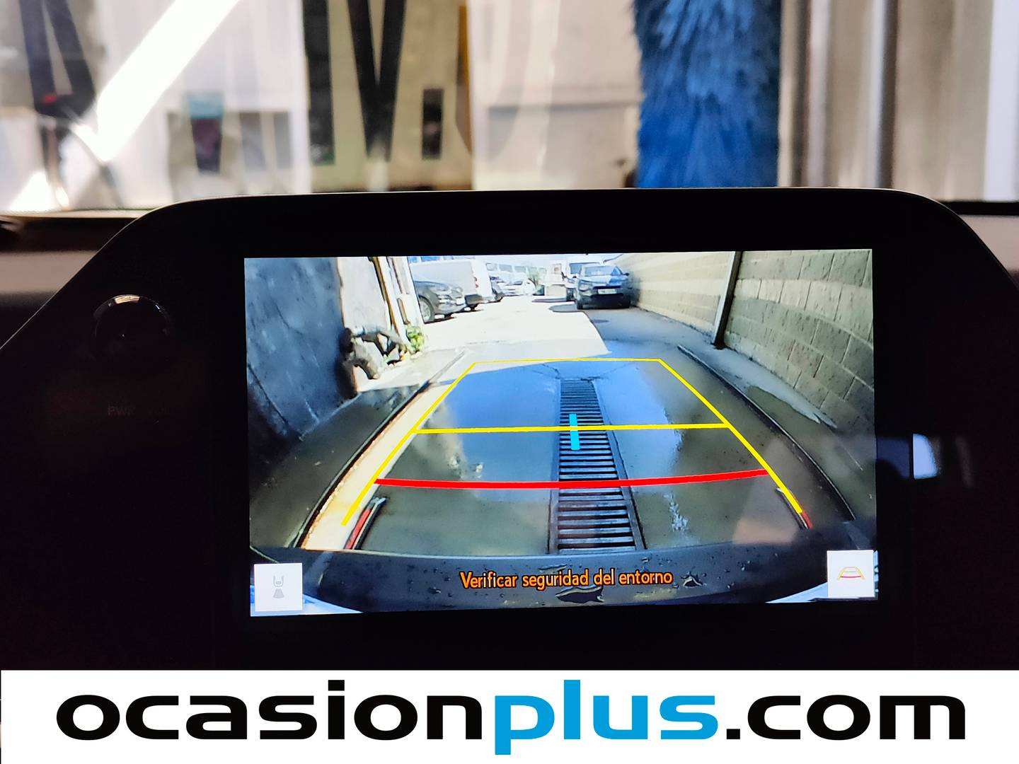 Extras del Lexus UX Lexus UX 250h Premium (184 CV)