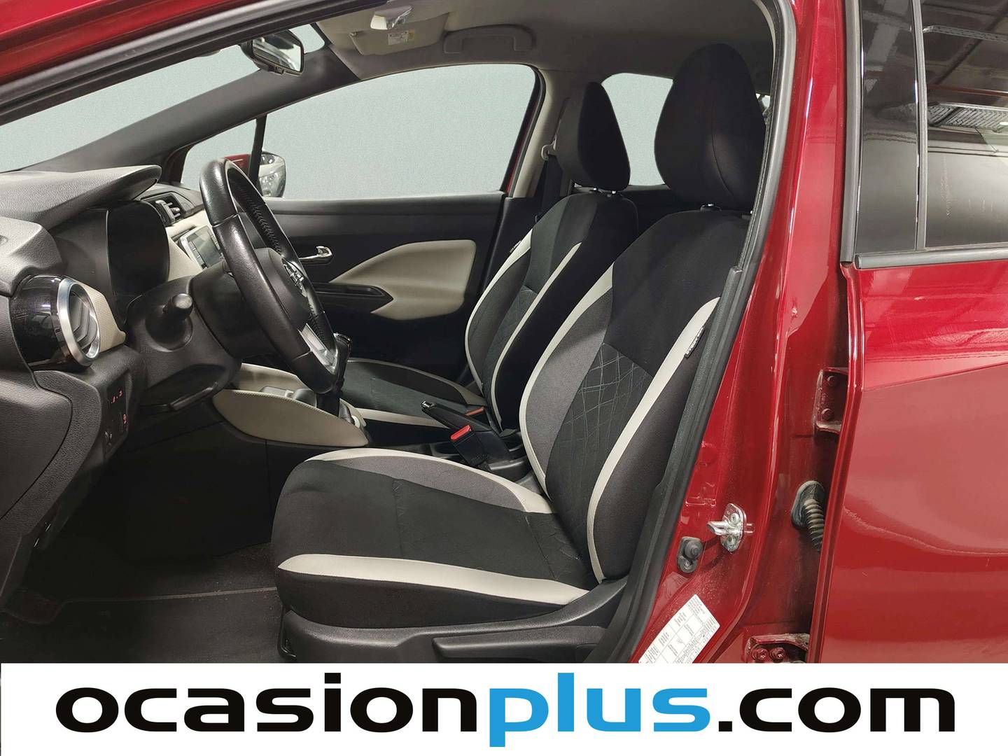 Foto asientos delanteros Nissan Micra Nissan Micra IG-T N-Connecta (100 CV)
