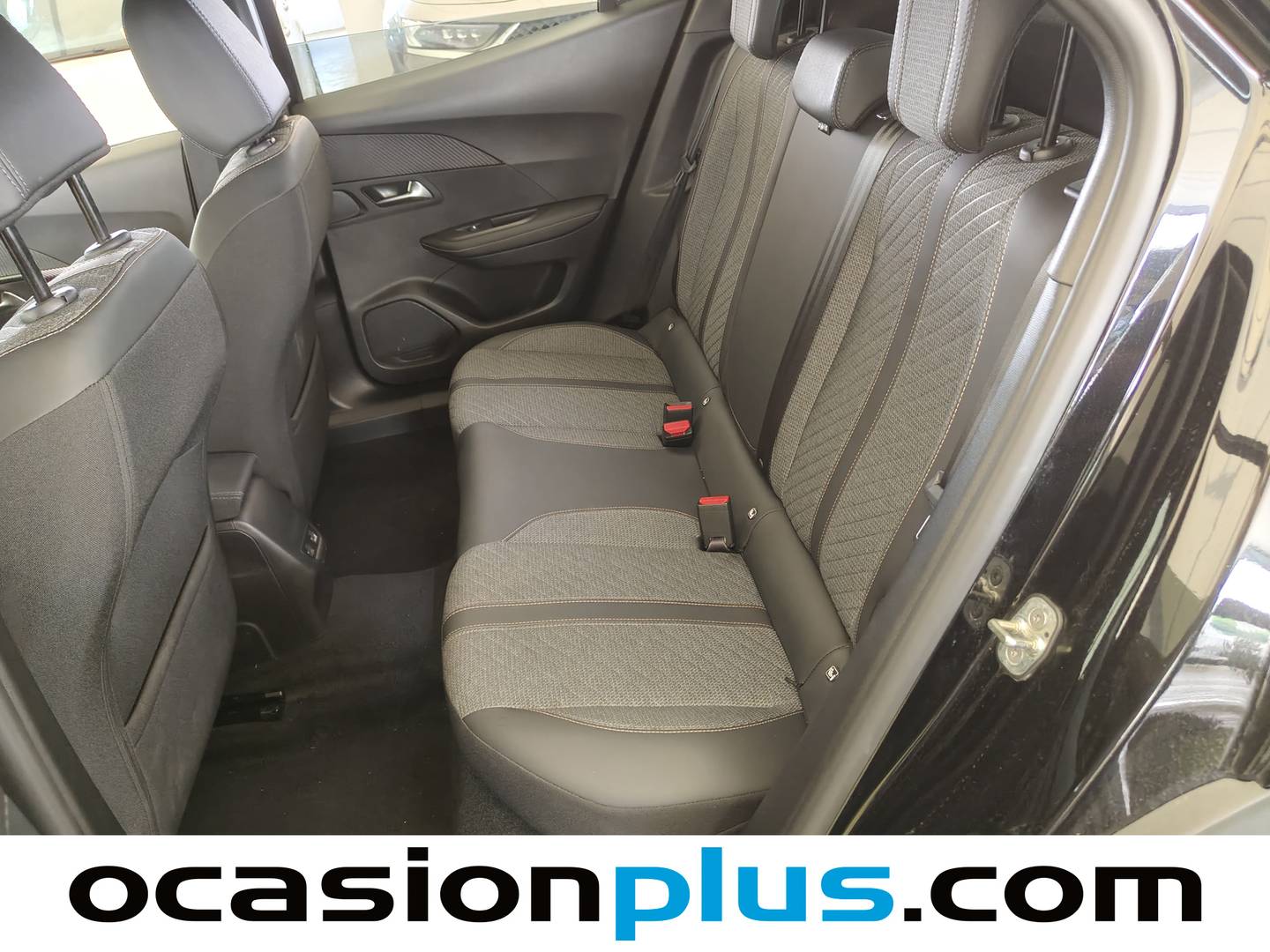 Foto Peugeot 2008 Peugeot 2008 PureTech 100 S&S Allure (100 CV)