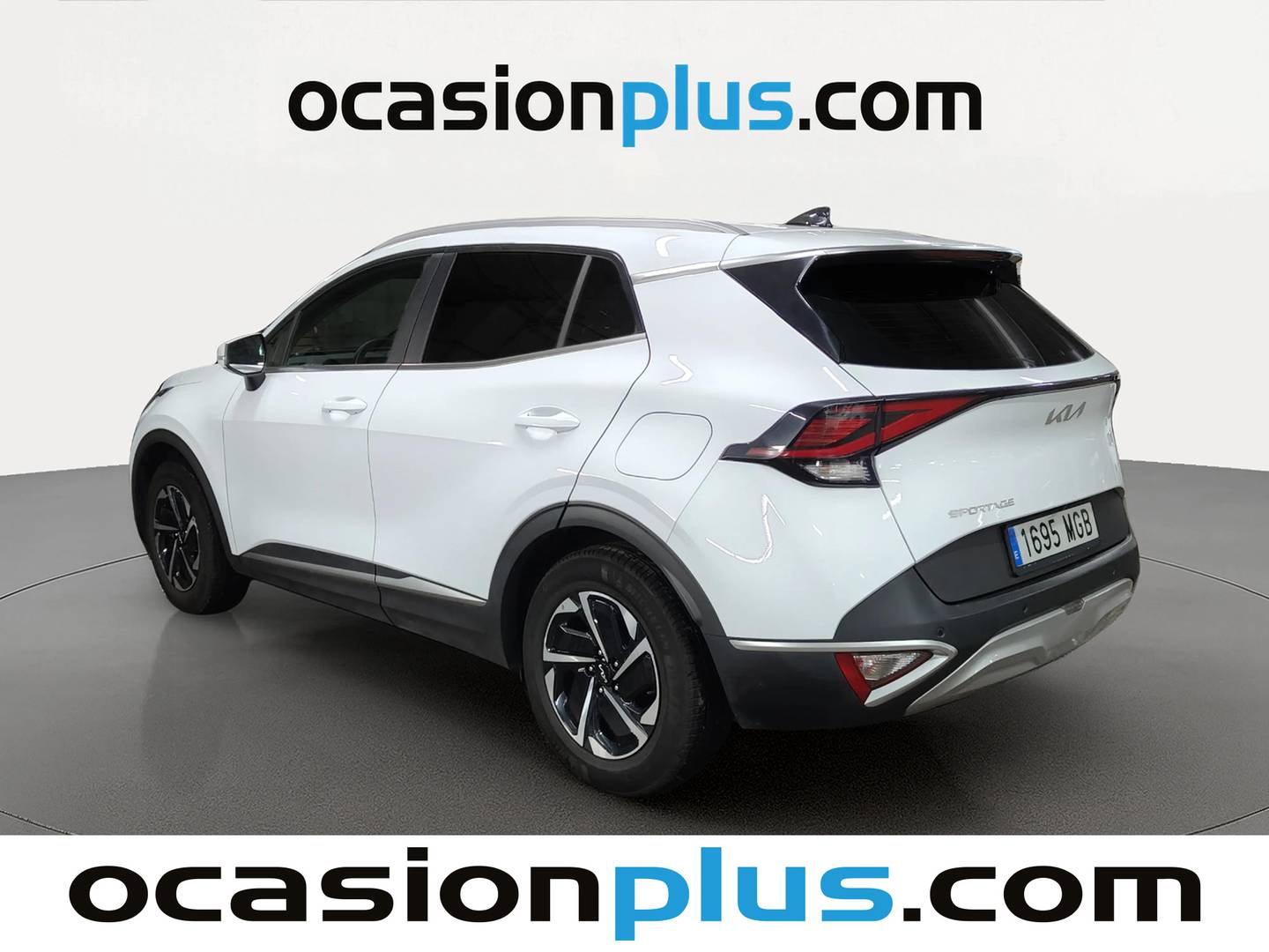 Foto trasera KIA Sportage KIA Sportage 1.6 T-GDi Drive 4x2 (150 CV) derecha