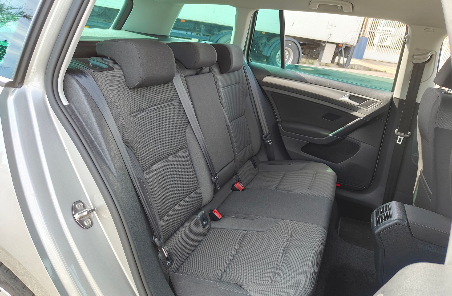 Volkswagen Golf Variant Advance 2.0 TDI BMT DSG - foto 15