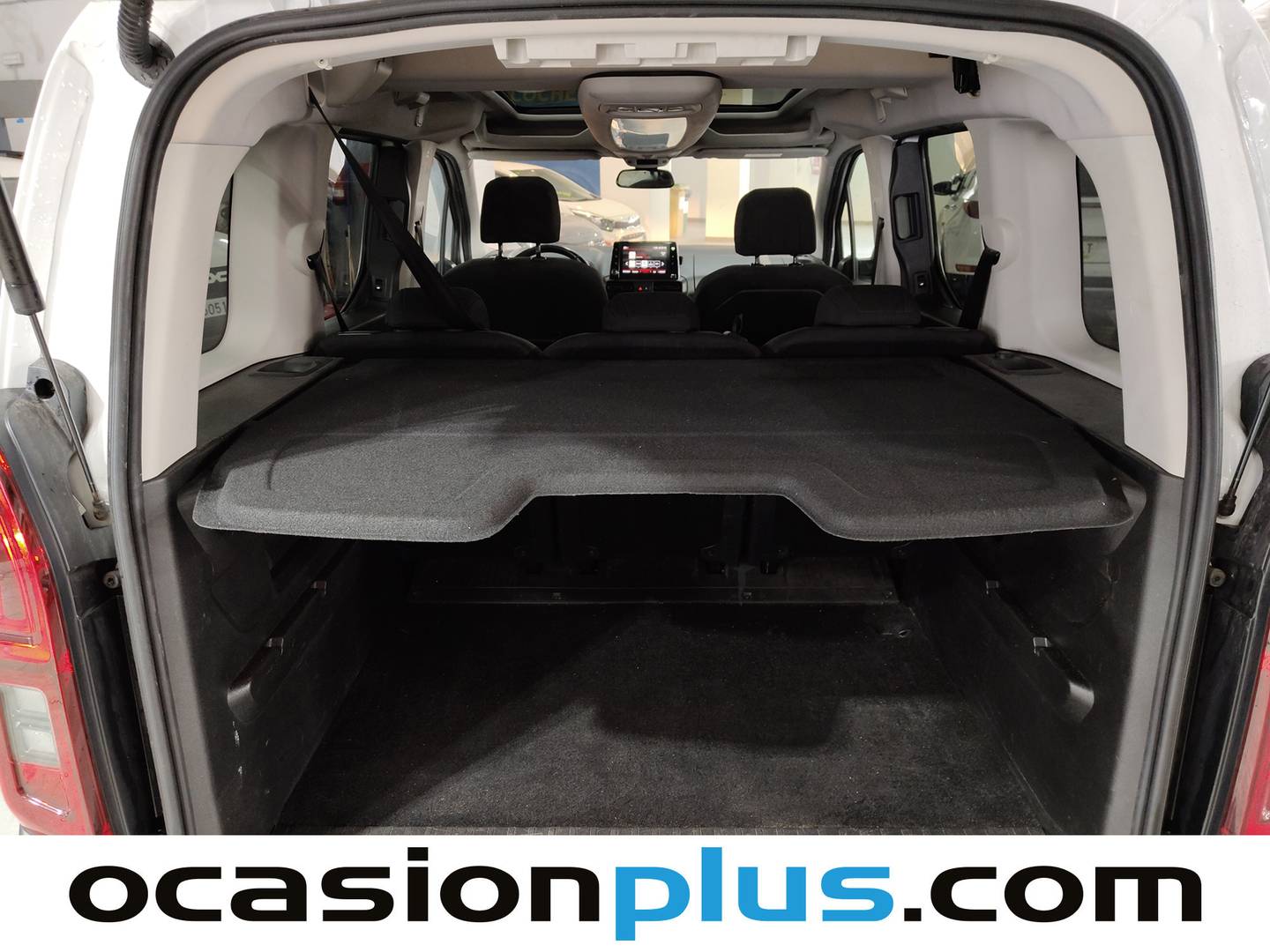 Fotos maletero Citroën Berlingo Citroën Berlingo BlueHDi 100 S&S Talla M Shine (102 CV)