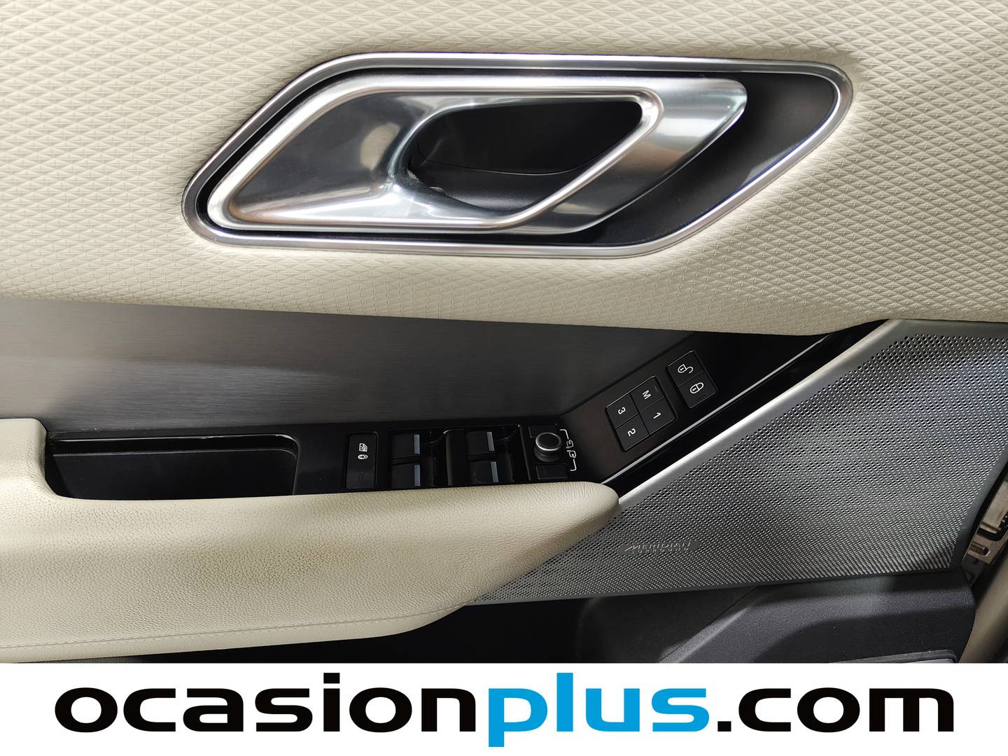 Land Rover Range Rover Velar Land Rover Range Rover Velar D300 R-Dynamic SE 4WD Auto (300 CV) 300cv