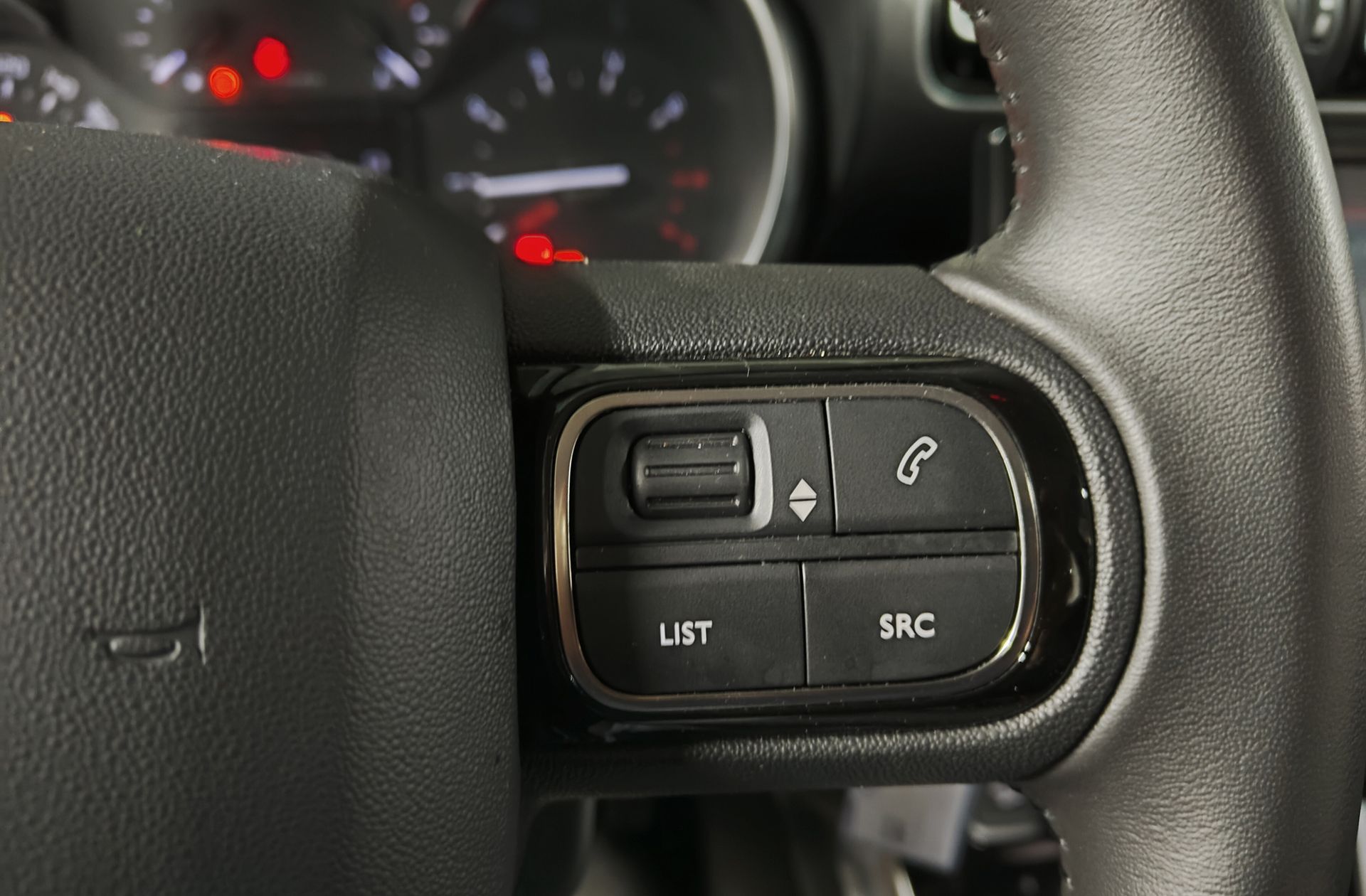 Citroën C3 Aircross PureTech 130 Max EAT6 - foto 28
