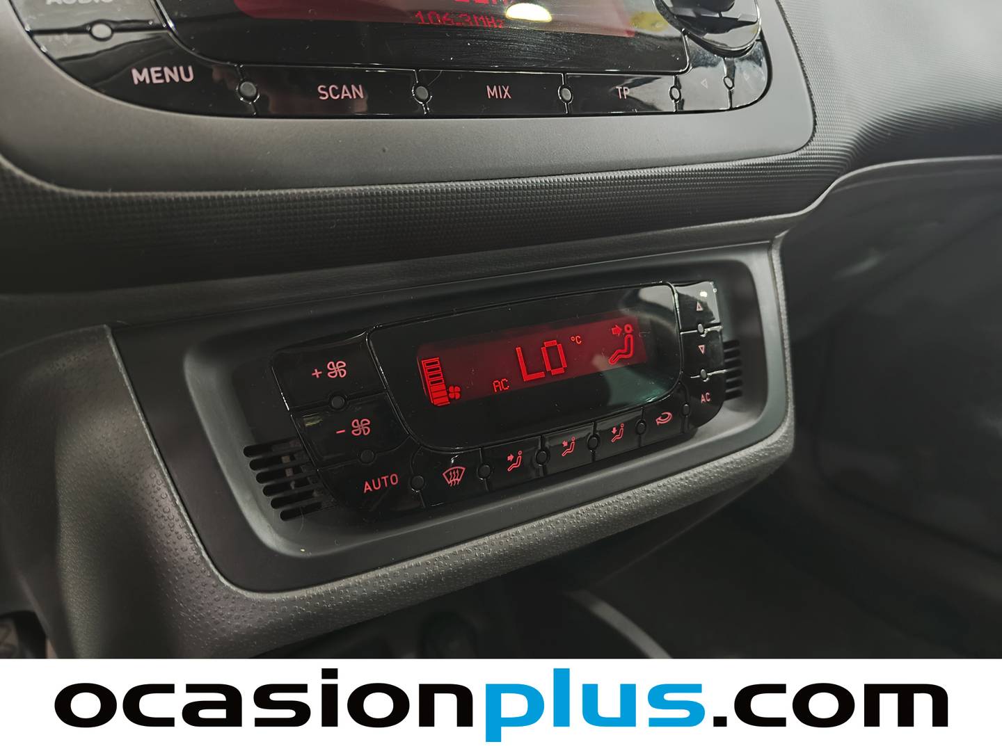Extras y acabados del Seat Ibiza Seat Ibiza 1.4 16v Style (85 CV)