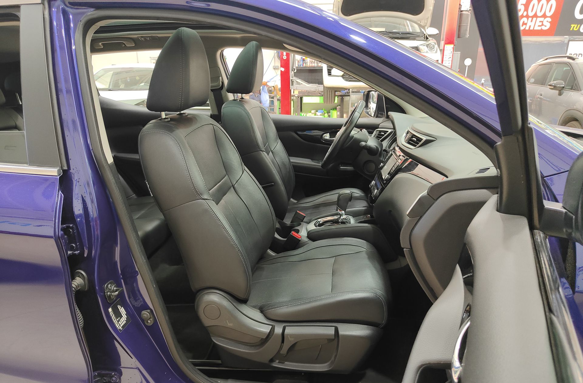 Nissan Qashqai dCi 130 Tekna+ XTronic - foto 19