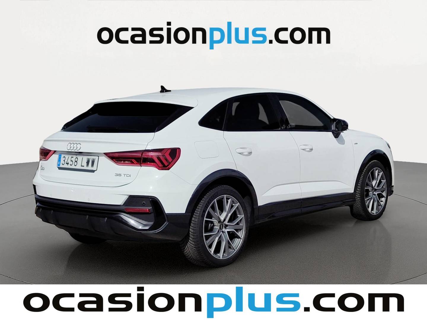 Foto trasera Audi Q3 Sportback Audi Q3 Sportback Black line 35 TDI (150 CV) S tronic derecha