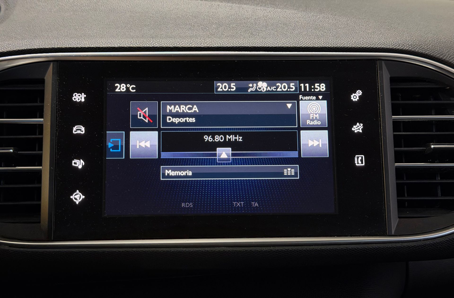 Peugeot 308 PureTech 130 Style - foto 29