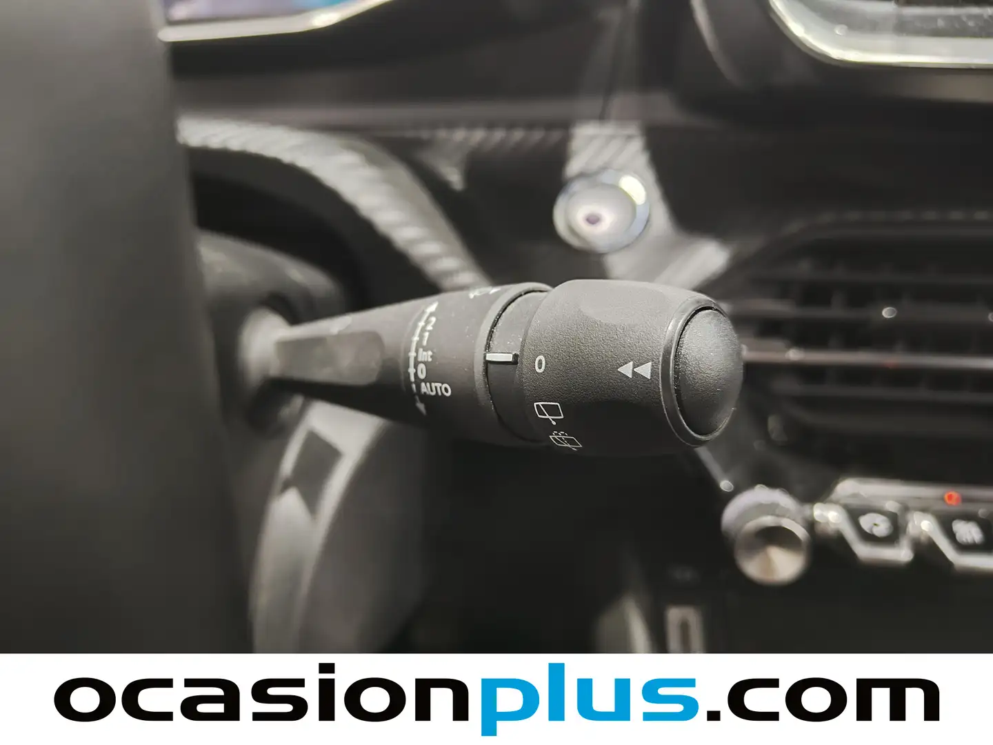 Foto Peugeot 2008 Peugeot 2008 PureTech 100 S&S Allure (100 CV)