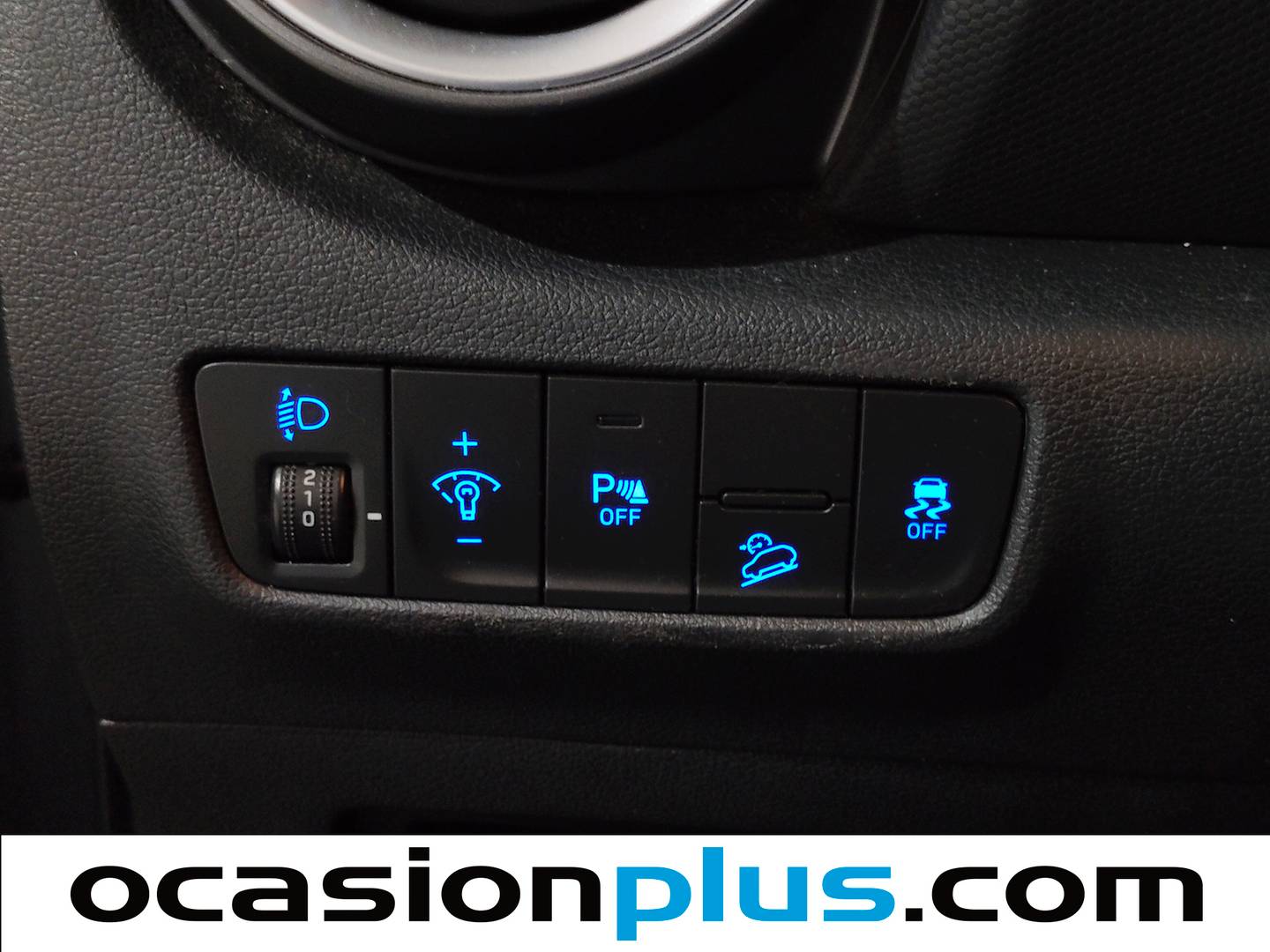 Foto Hyundai Kona Hyundai Kona 1.0 TGDi 48V Maxx 4x2 (120 CV)