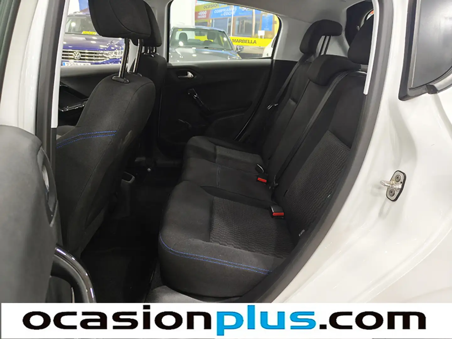 Foto Peugeot 208 Peugeot 208 PureTech 110 Signature (110 CV)