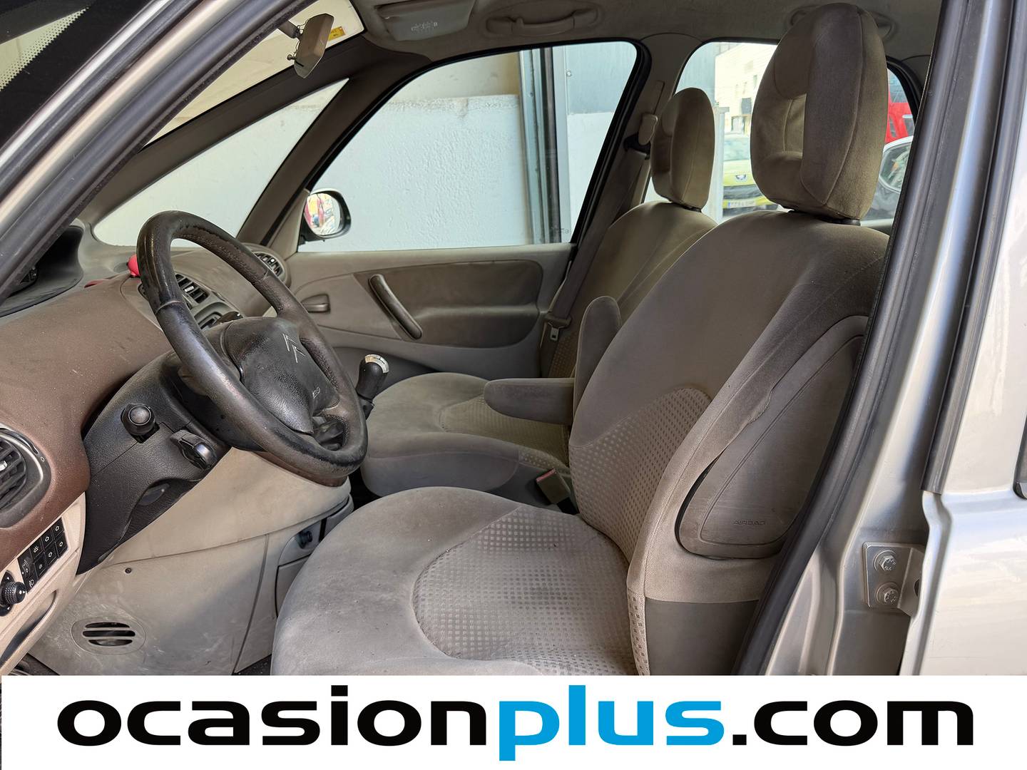 Foto asientos delanteros Citroën Xsara Picasso Citroën Xsara Picasso 2.0 HDI Exclusive (90 CV)