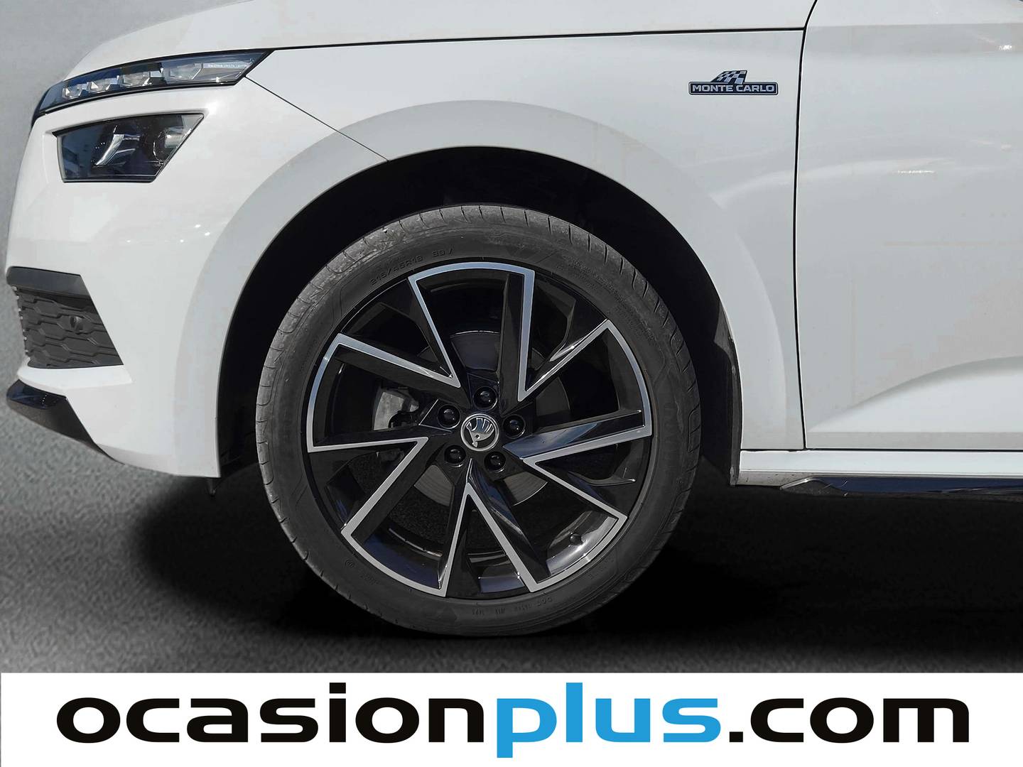 Skoda Kamiq Skoda Kamiq 1.5 TSI Montecarlo DSG (150 CV) seminuevo