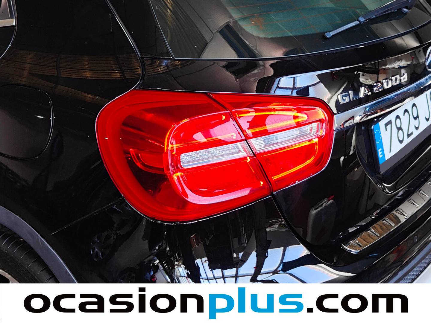 Mercedes GLA Mercedes GLA 200 d AMG Line (136 CV) al mejor precio