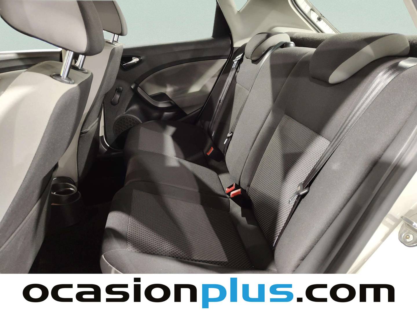 Foto asientos traseros Seat Ibiza SEAT Ibiza 1.4 TDI S&S Style (105 CV)
