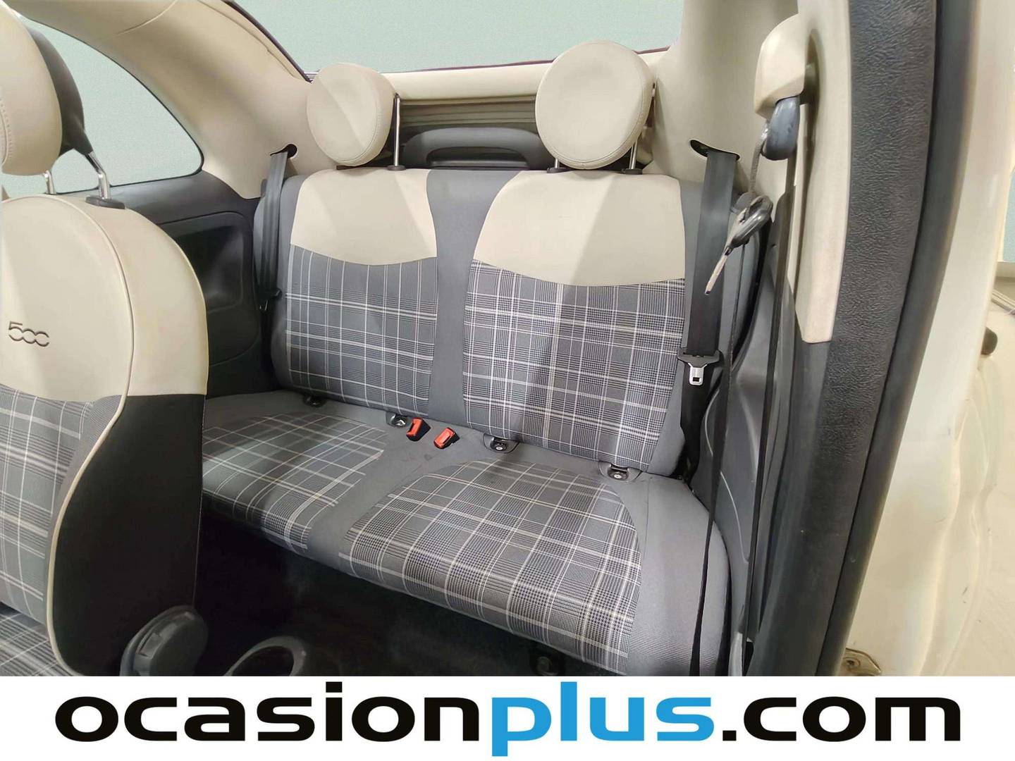 Foto asientos traseros Fiat 500C Fiat 500C 1.2 8v Cabrio Lounge (69 CV)