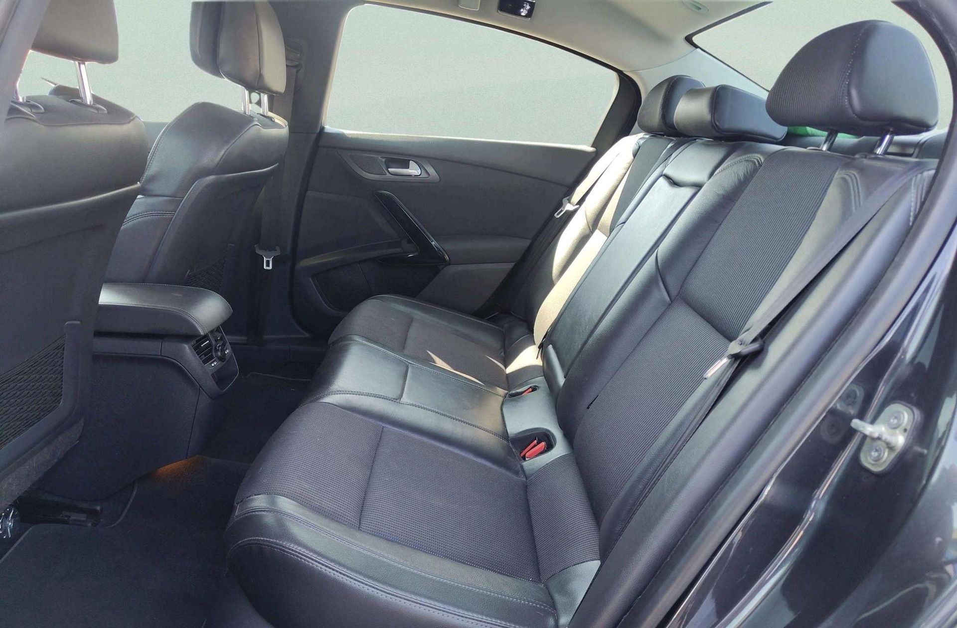 Peugeot 508 2.0 BlueHDi Allure - foto 13