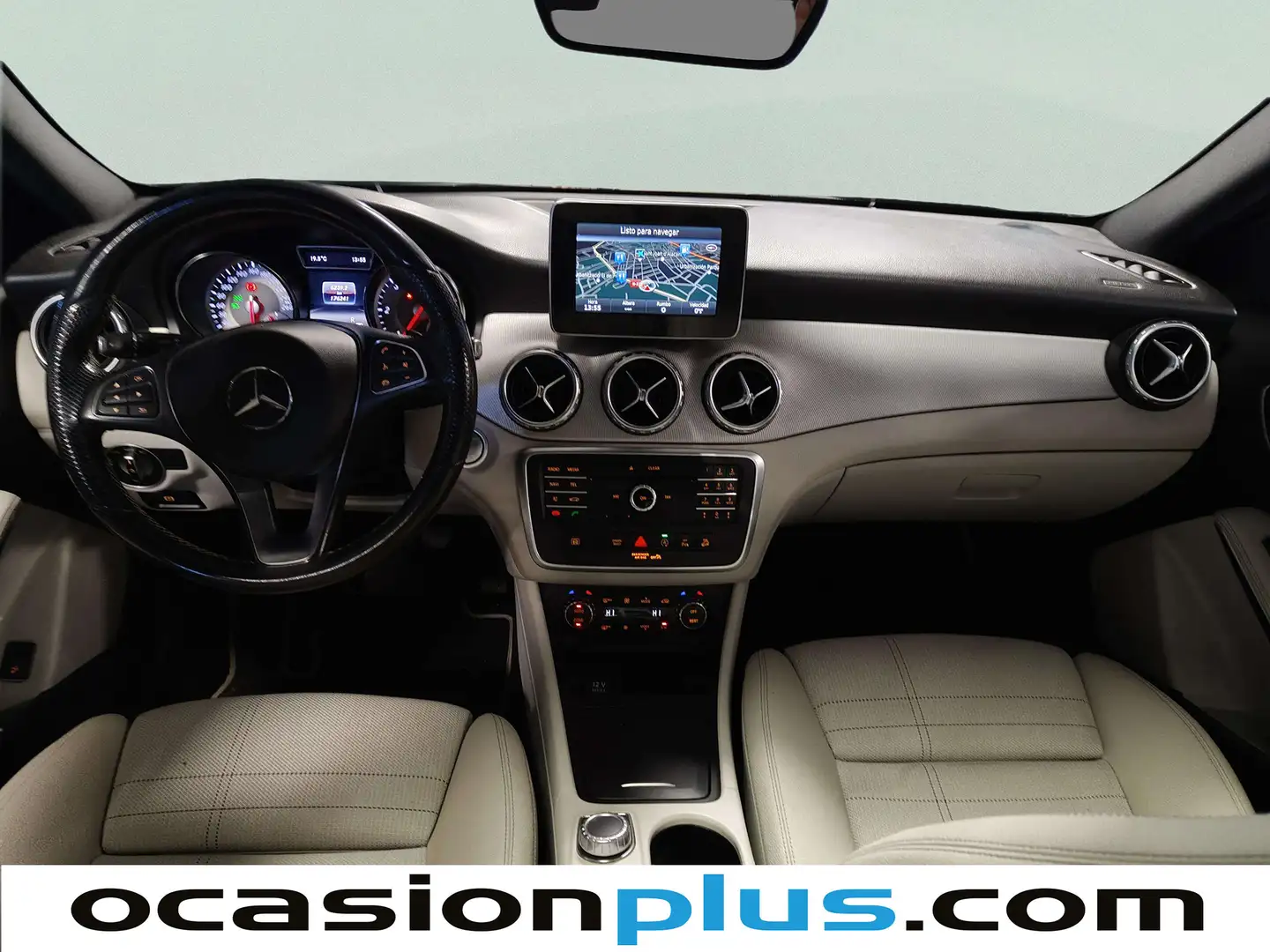 Foto Mercedes GLA Mercedes-Benz GLA 220 d Urban 4Matic (177 CV)