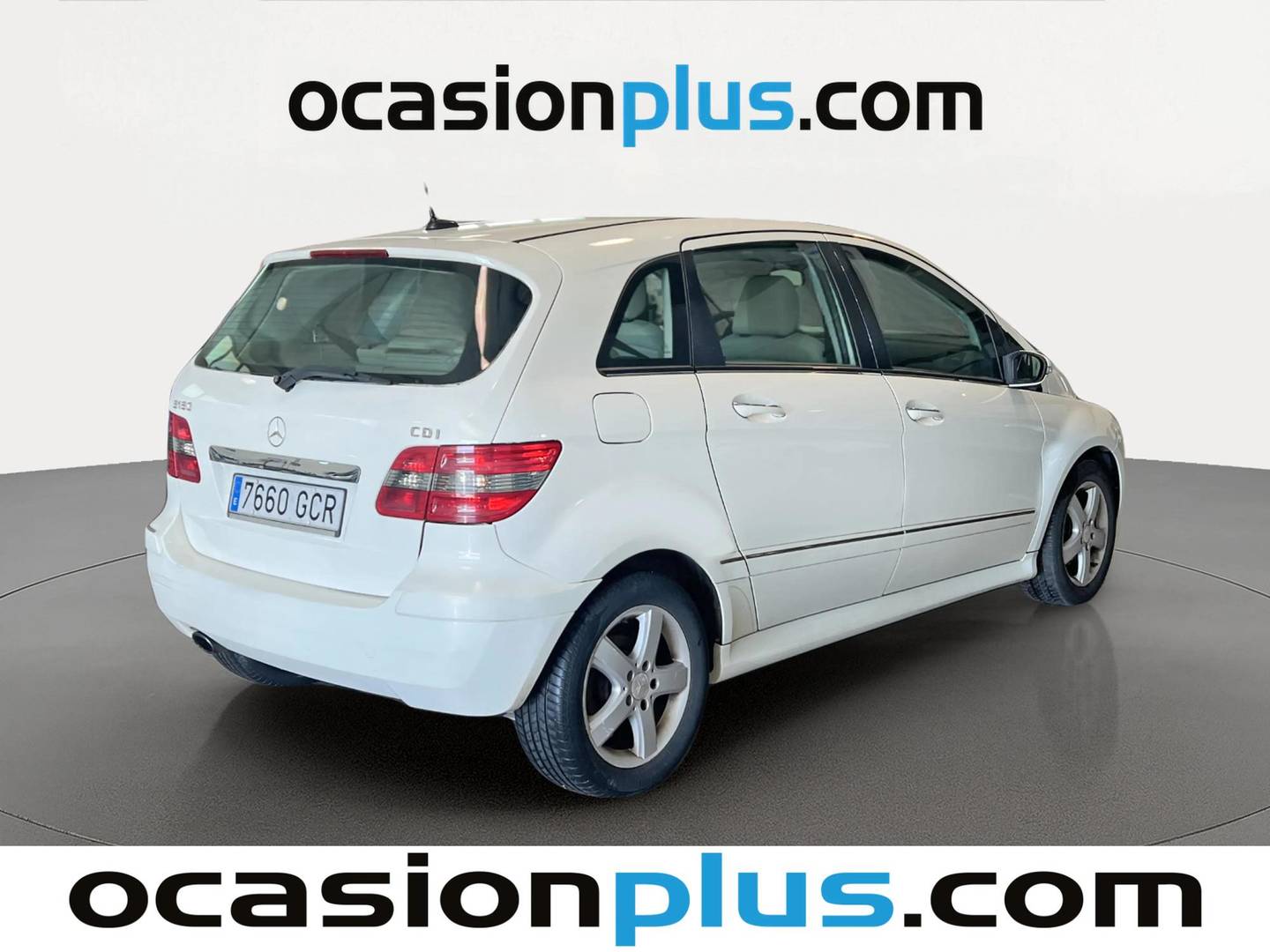 Foto trasera Mercedes Clase B Mercedes Clase B 180 CDI (109 CV) derecha