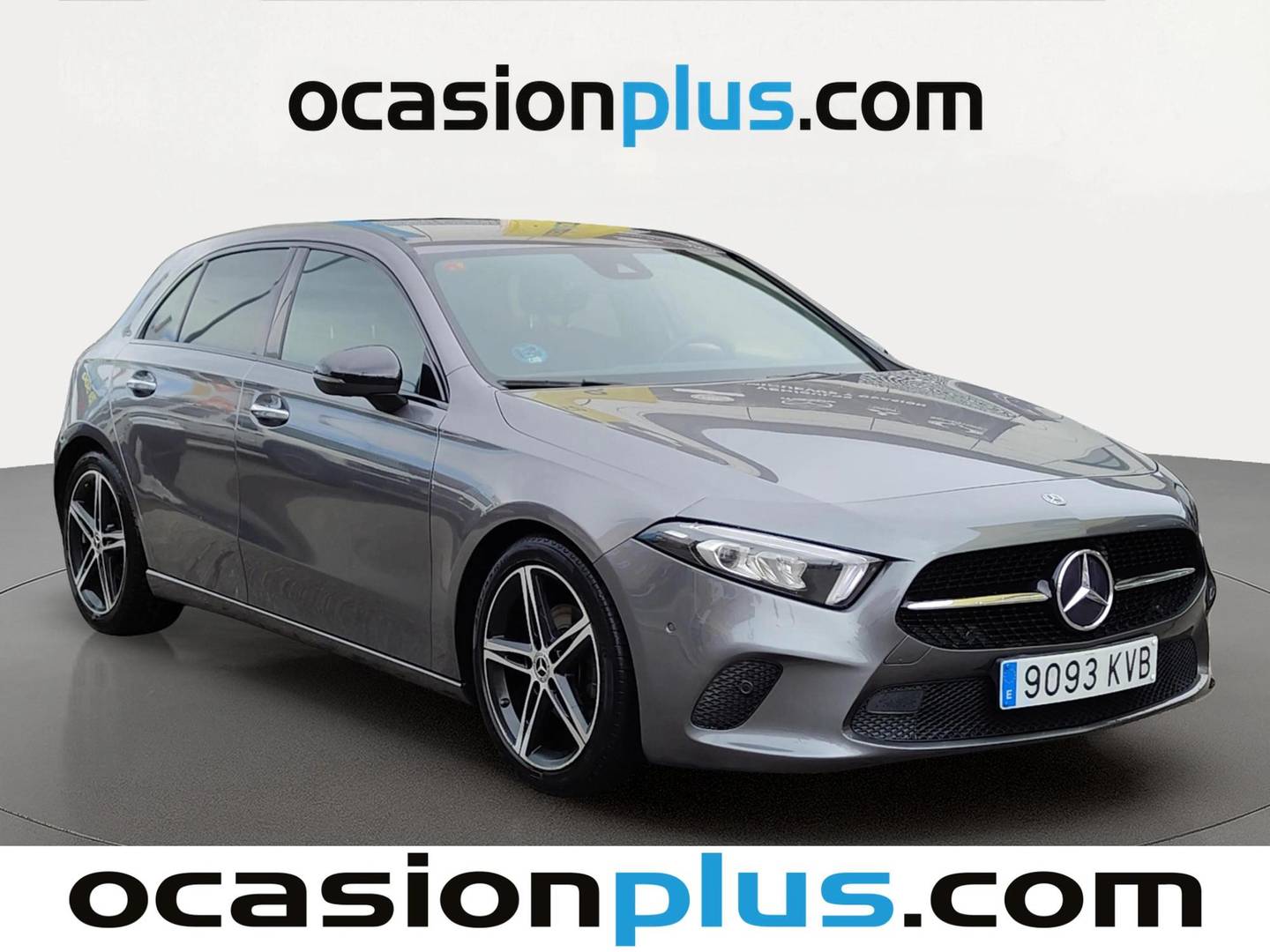 Foto delantera Mercedes Clase A Mercedes Clase A 180 d (116 CV) derecha