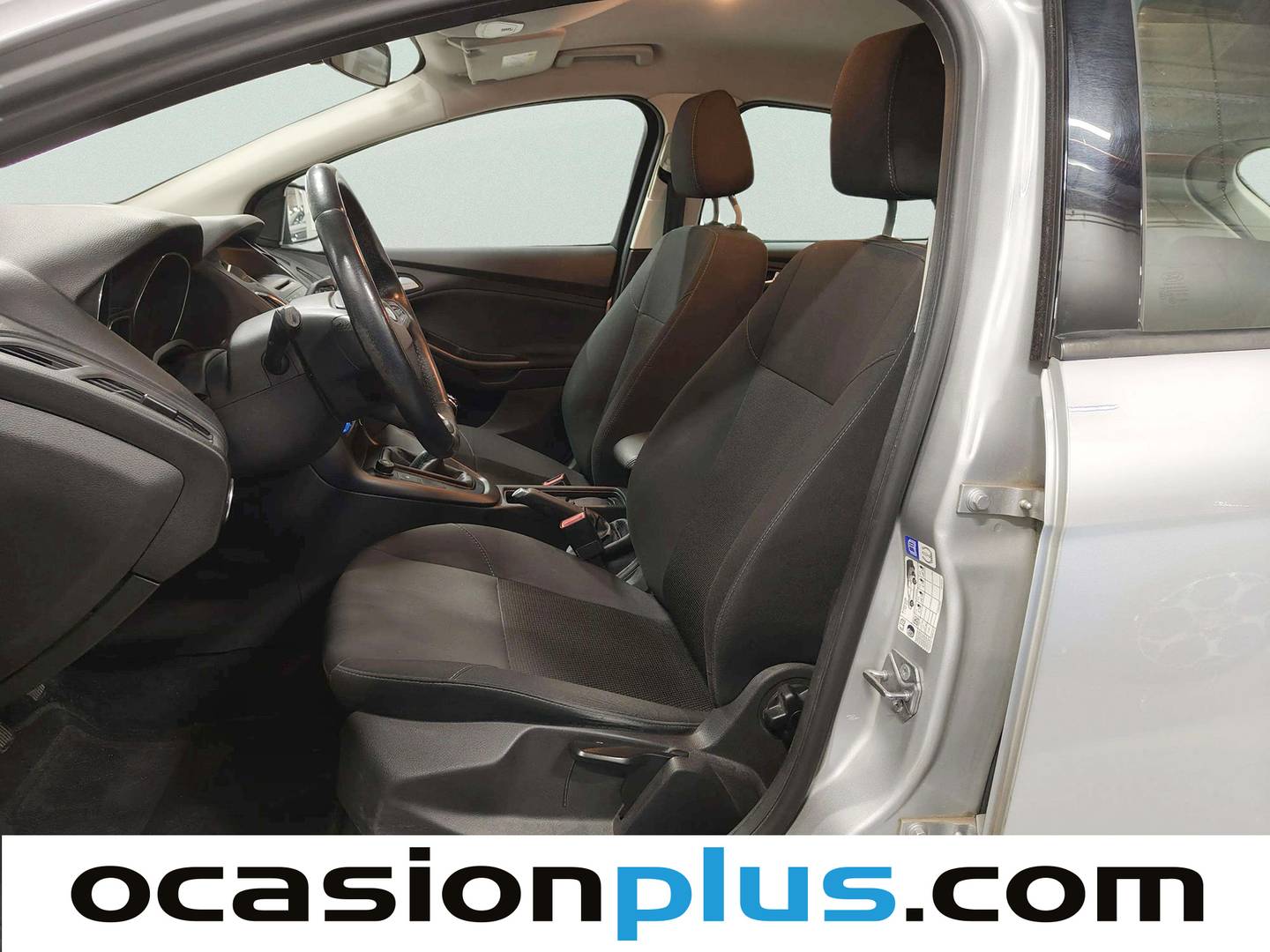 Foto asientos delanteros Ford Focus Ford Focus 1.0 Ecoboost S&S Trend+ (125 CV)