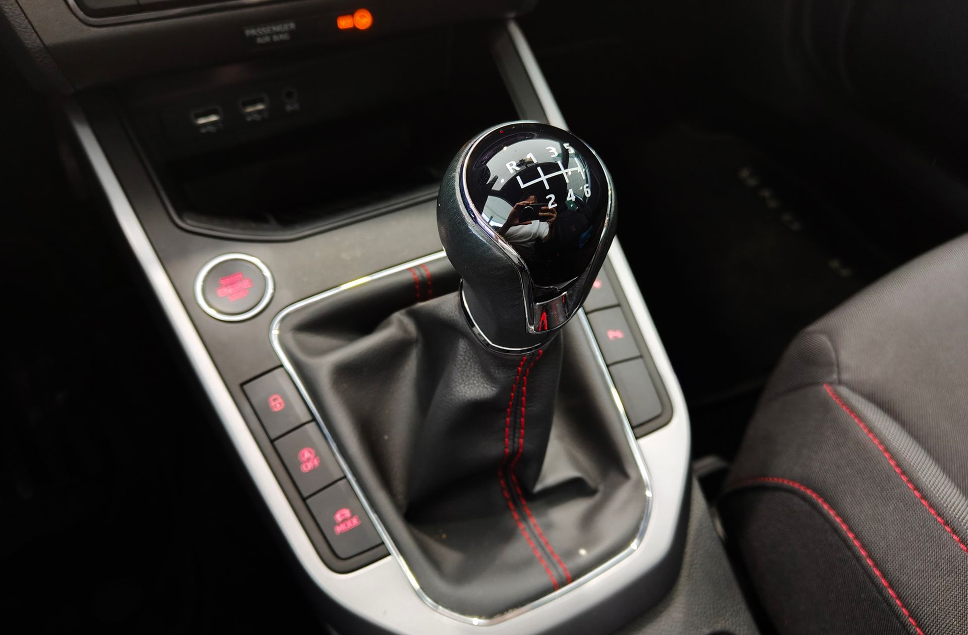 SEAT Arona 1.0 TSI Ecomotive FR Edition - foto 6