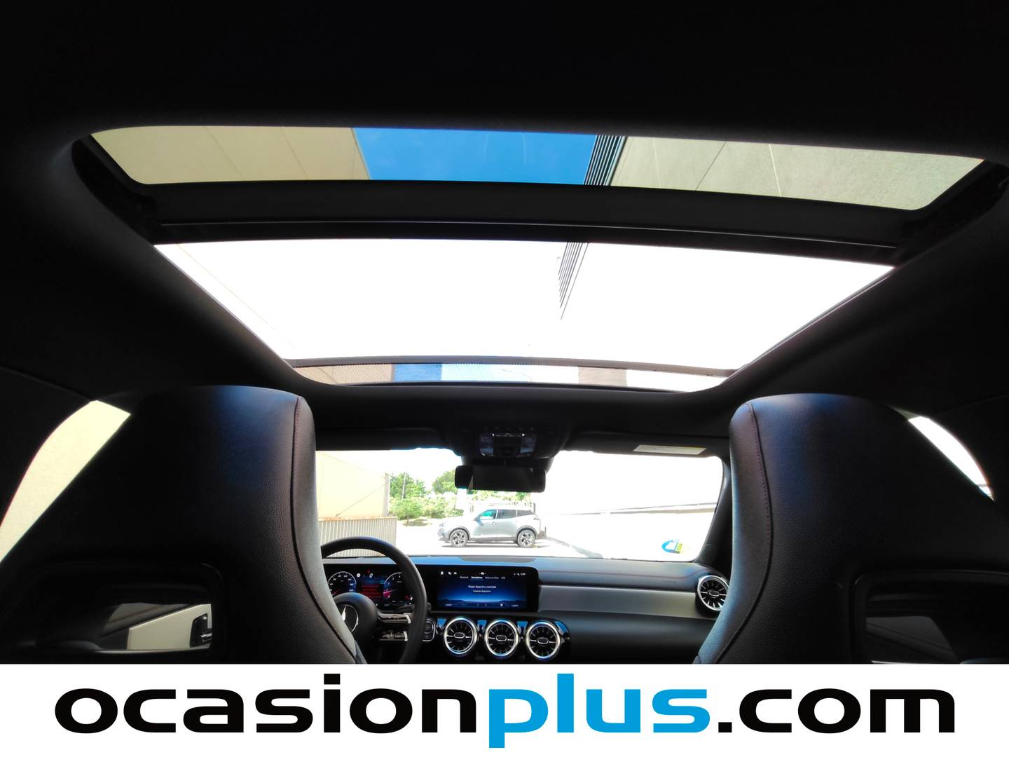 Extras y acabados del Mercedes CLA Mercedes CLA Shooting Brake 200 (163 CV) Pack AMG