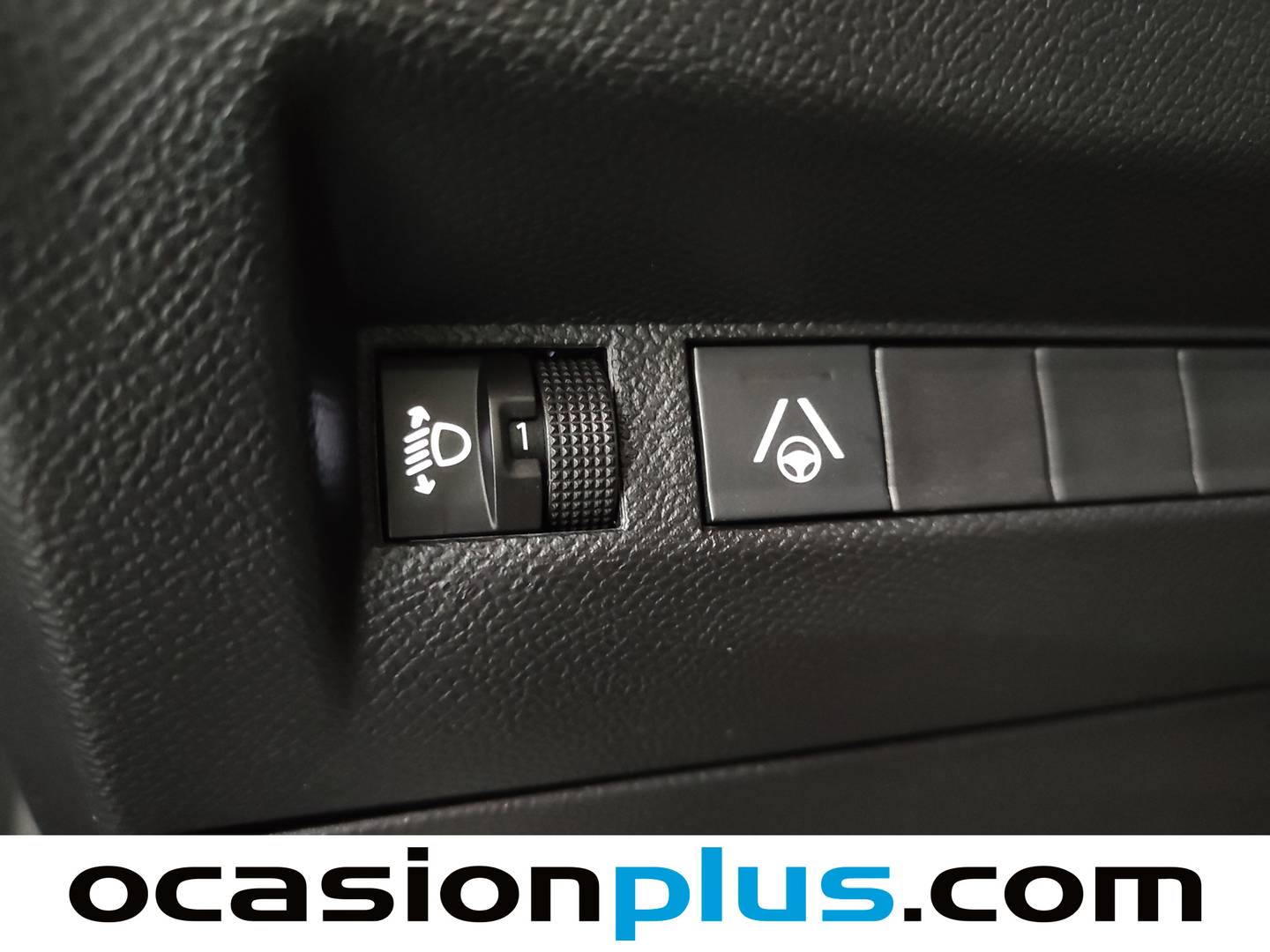 Peugeot 2008 Peugeot 2008 Allure Hybrid eDCS6 (145 CV) de segunda mano