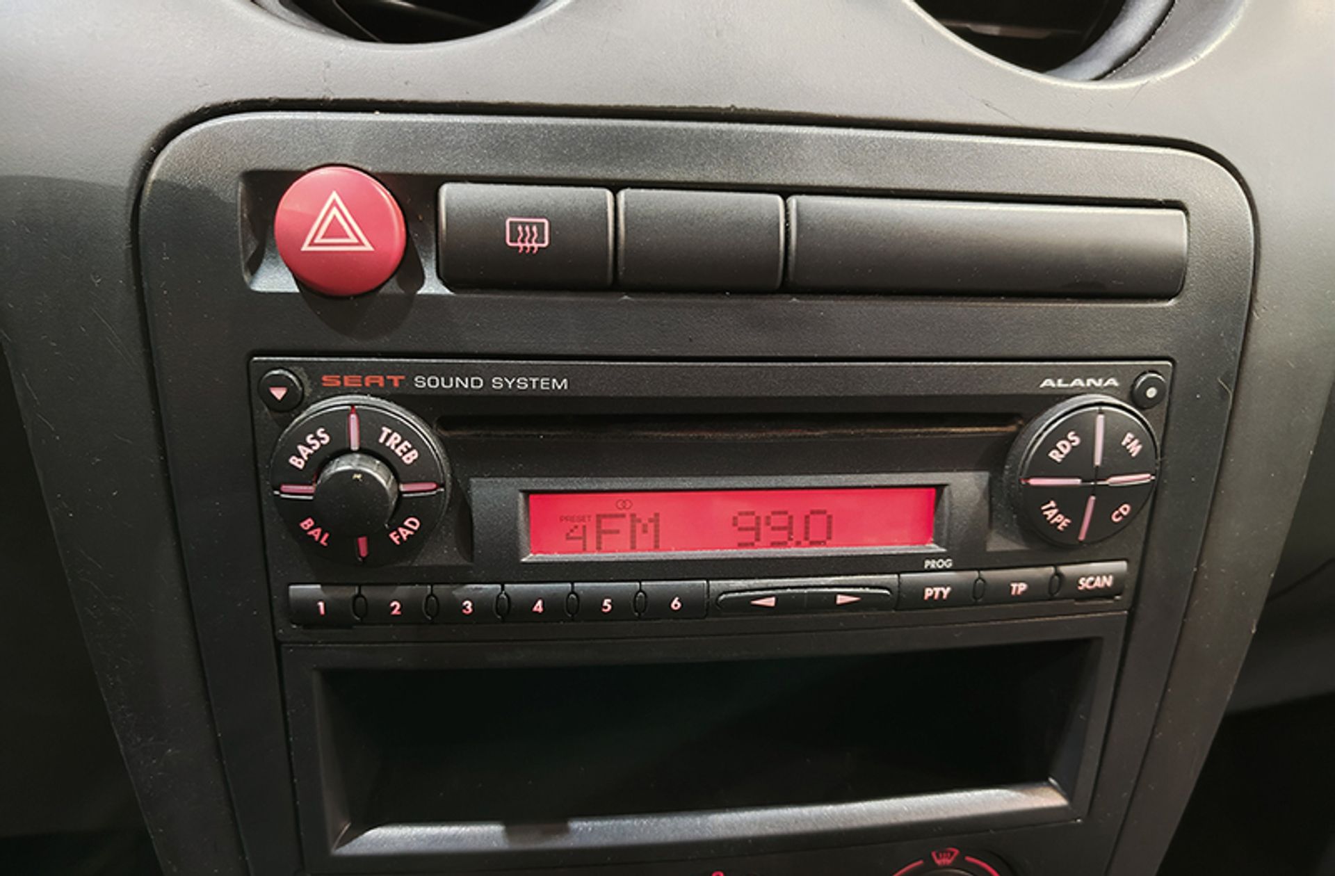 SEAT Ibiza 1.9 SDi Stella - foto 22