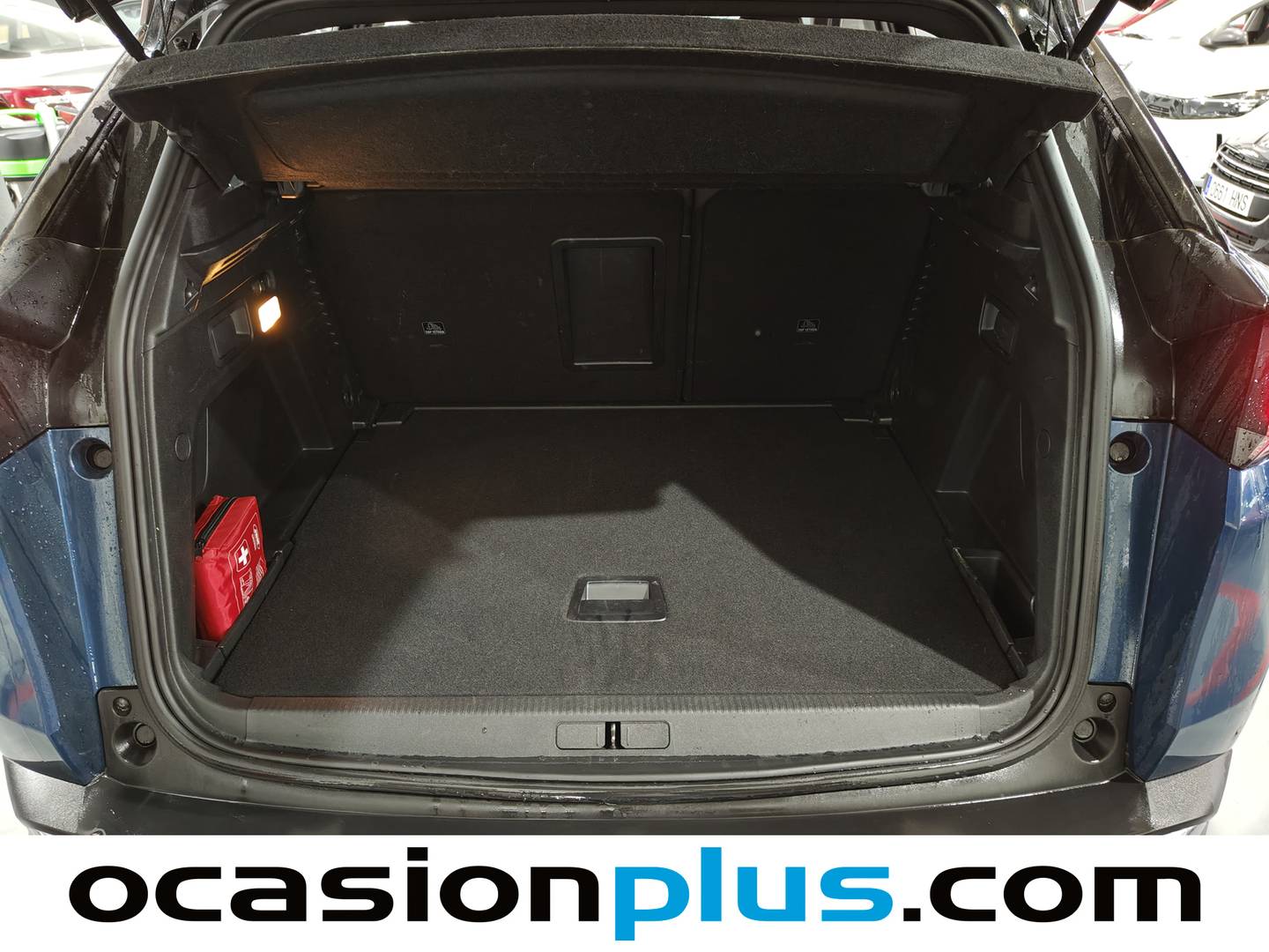 Foto Peugeot 3008 Peugeot 3008 PureTech 130 S&S GT EAT8 (130 CV)