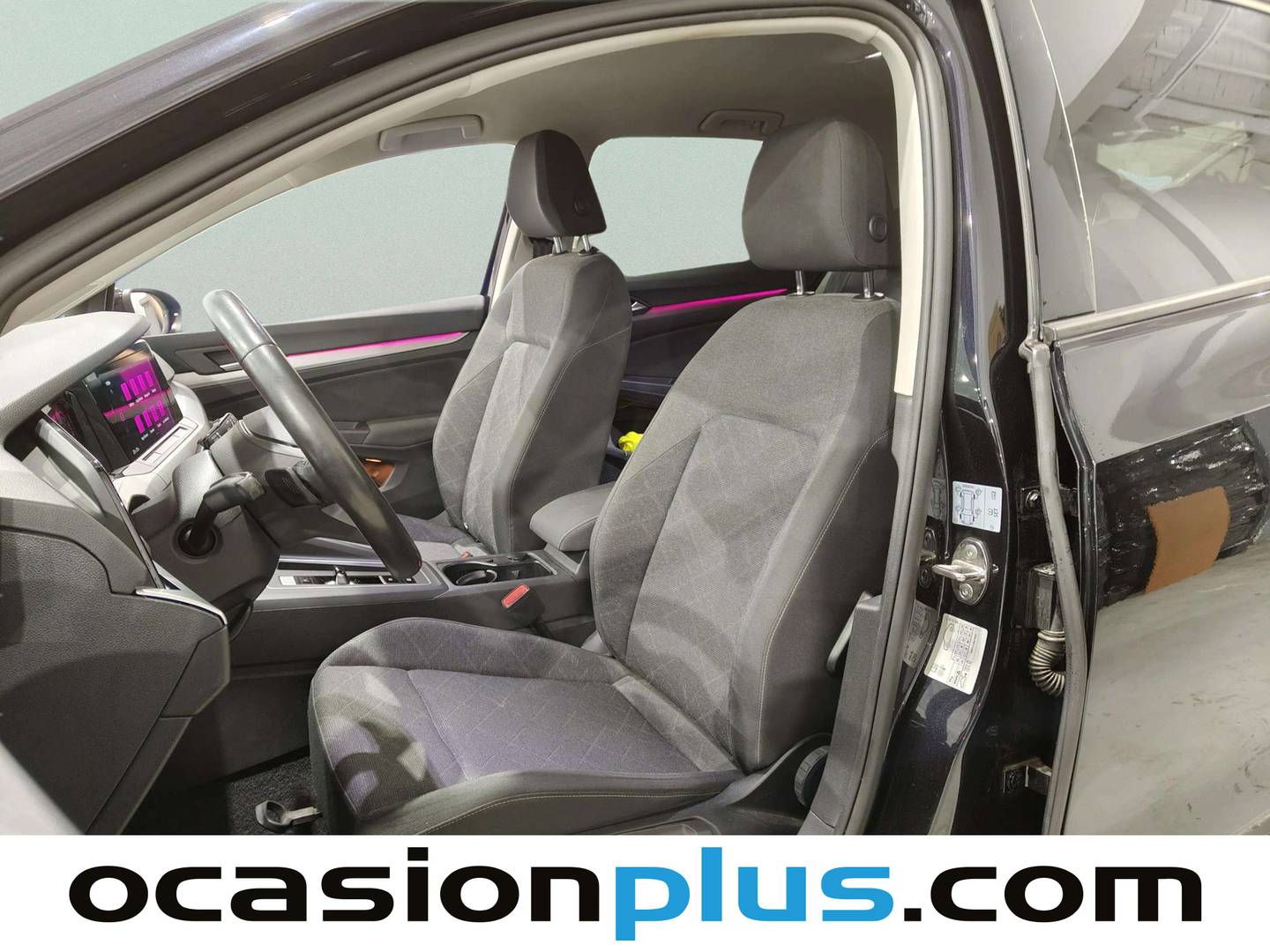 Foto asientos delanteros Volkswagen Golf Volkswagen Golf Life 1.0 eTSI (110 CV) DSG