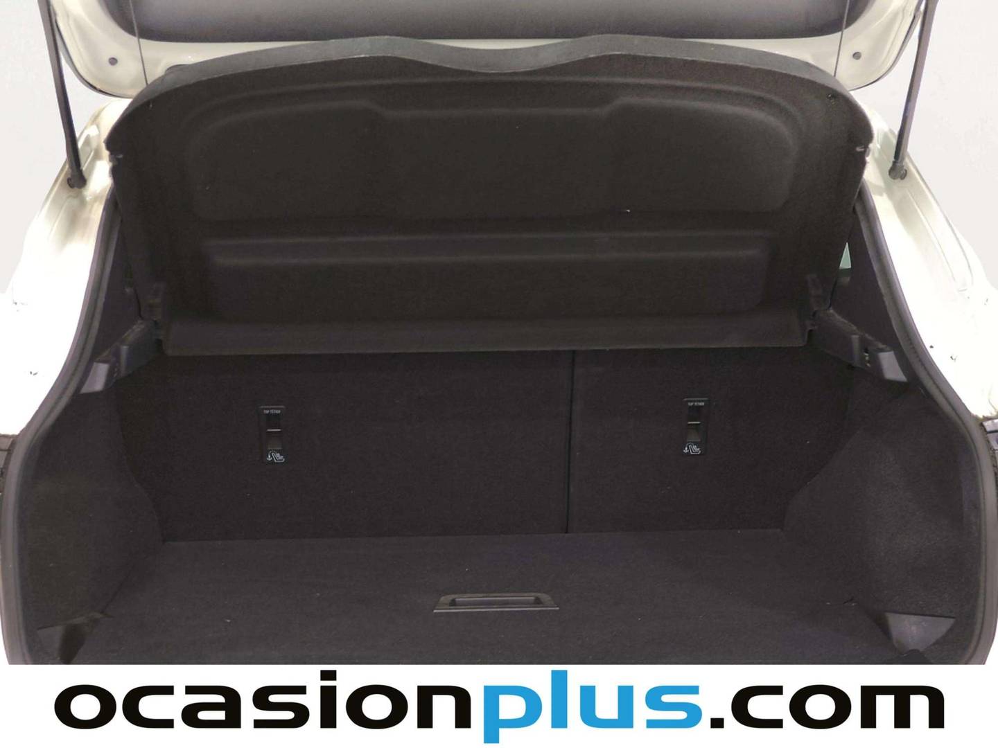 Fotos maletero Nissan QASHQAI Nissan Qashqai DIG-T 115 N-Connecta 4x2 (115 CV)