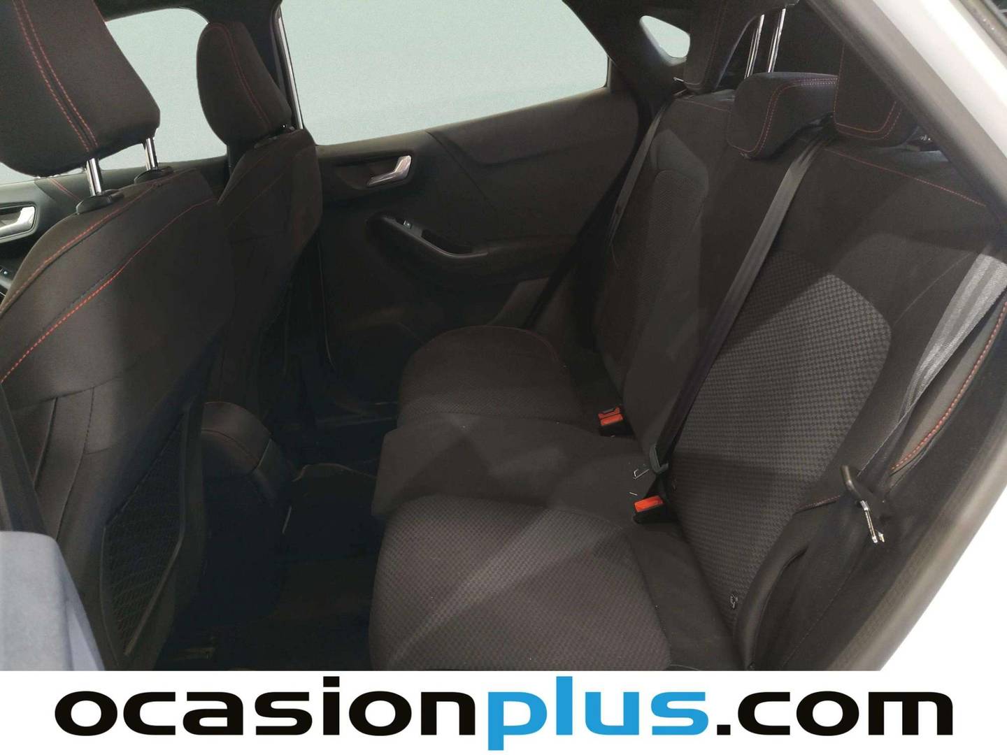 Foto asientos traseros Ford Puma Ford Puma 1.0 EcoBoost ST-Line (125 CV)