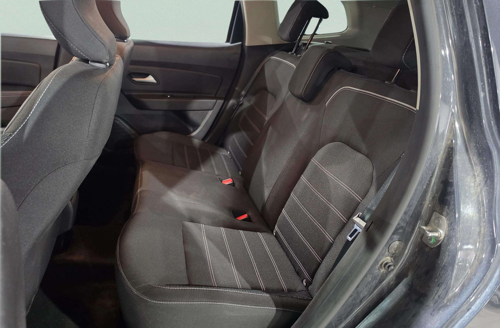 Dacia Duster Journey Go TCe EDC - foto 12