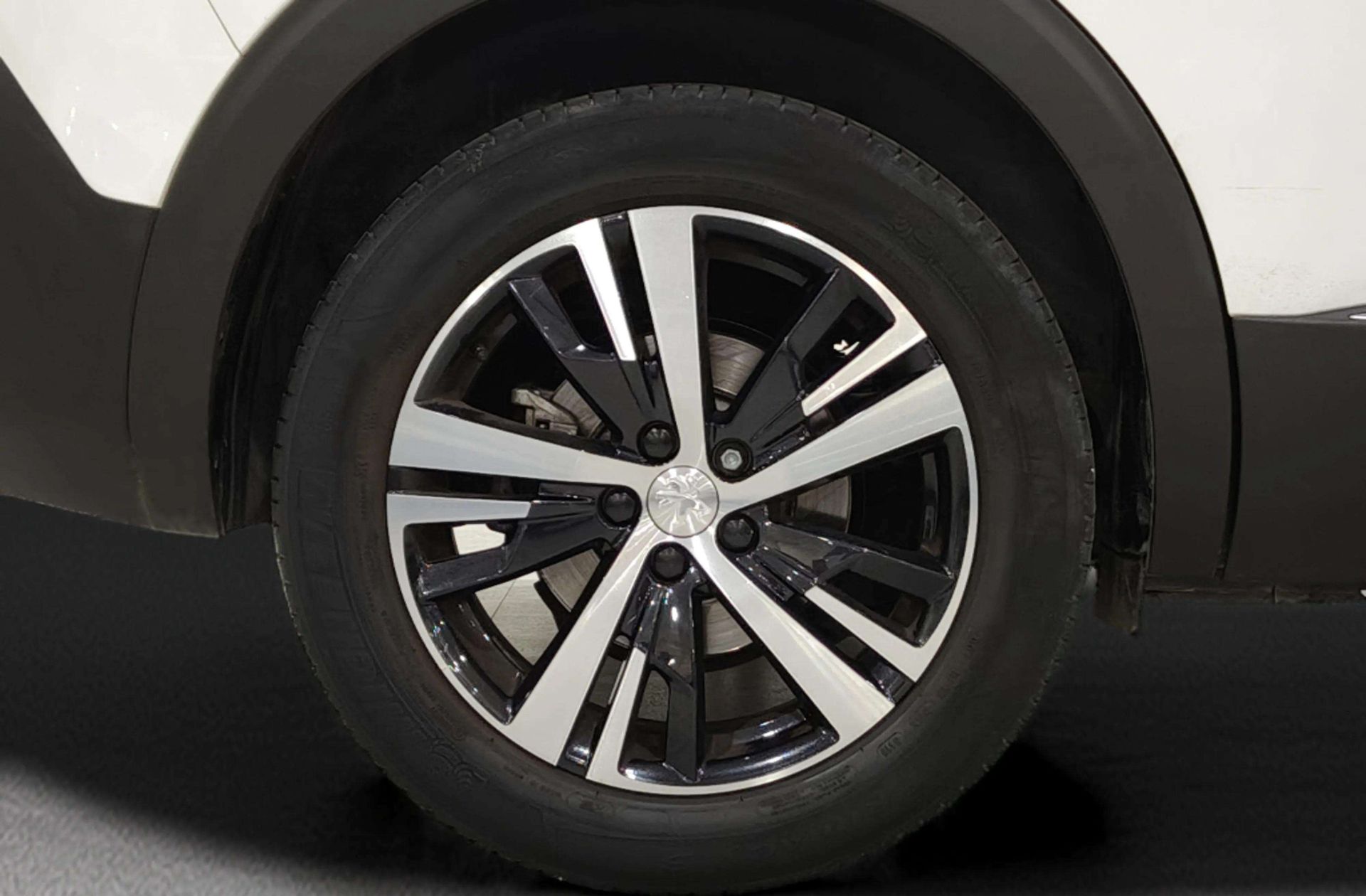 Peugeot 5008 PureTech 130 Allure 7 plazas - foto 36