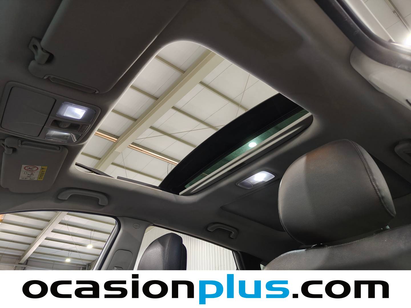 Extras y acabados del Hyundai ix35 Hyundai ix35 1.7 CRDI Tecno Star Sky 4x2  (115 CV)