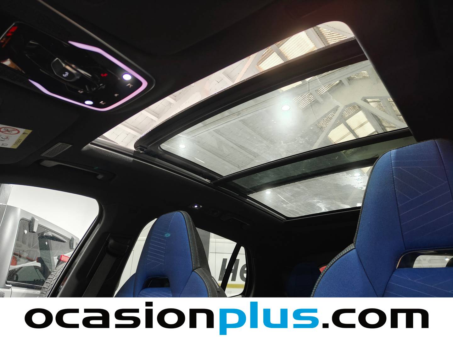 Extras y acabados del Lynk & Co 01 Lynk & Co 01 1.5 PHEV (261 CV)