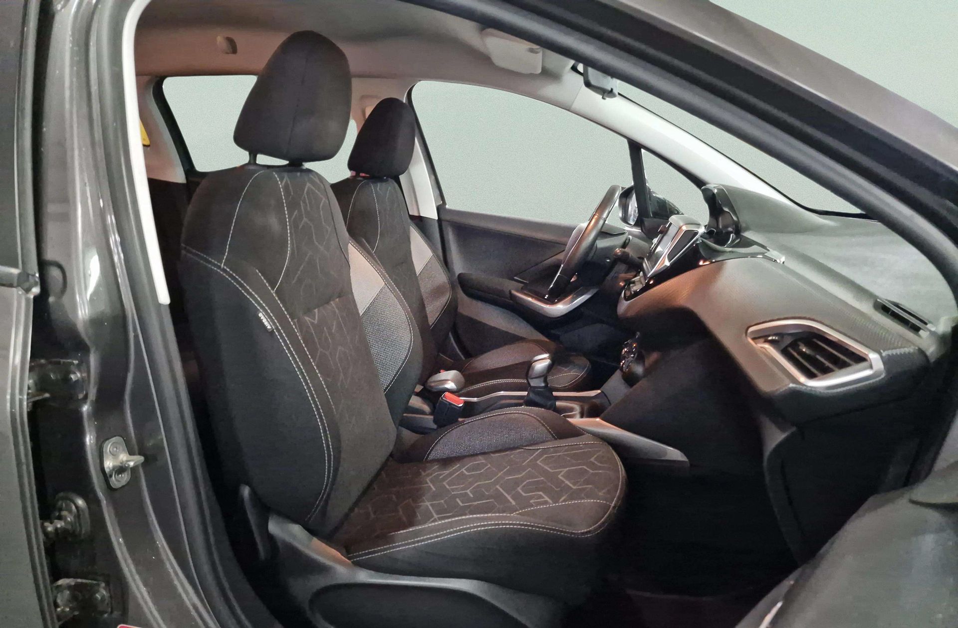 Peugeot 2008 PureTech 82 Style - foto 16
