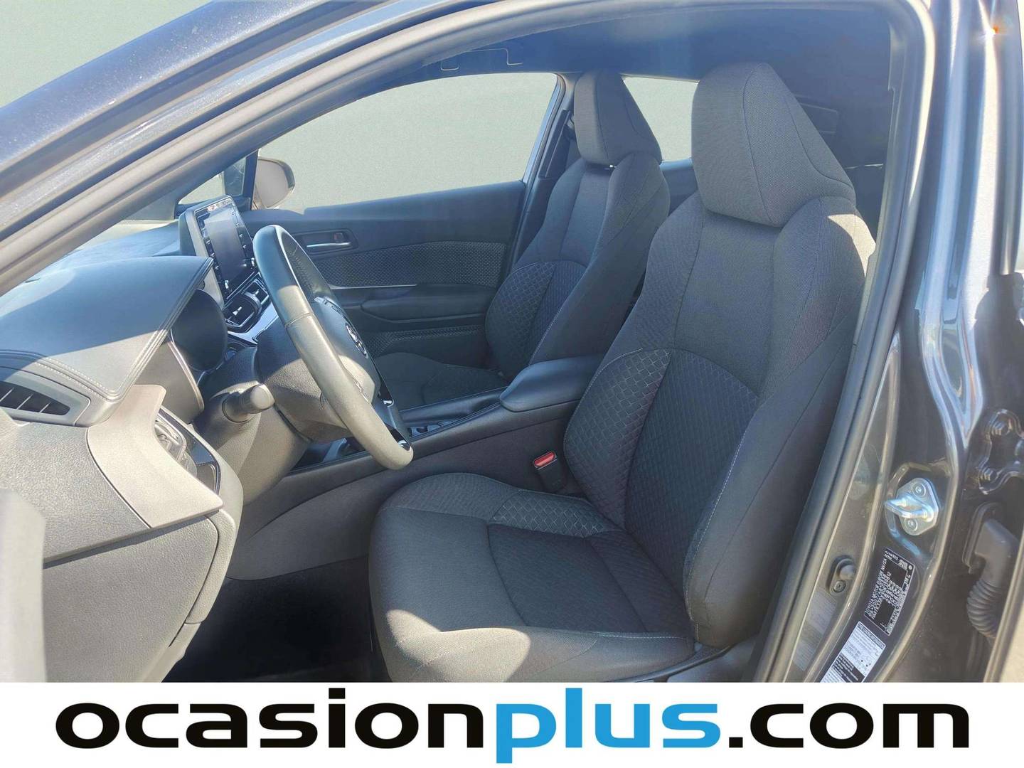 Foto asientos delanteros Toyota C-HR Toyota C-HR 1.8 125H Active (122 CV)